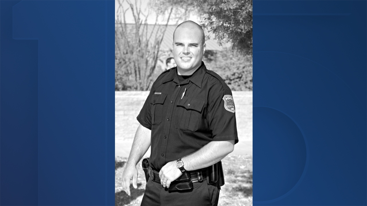 officer lonnie durham.png