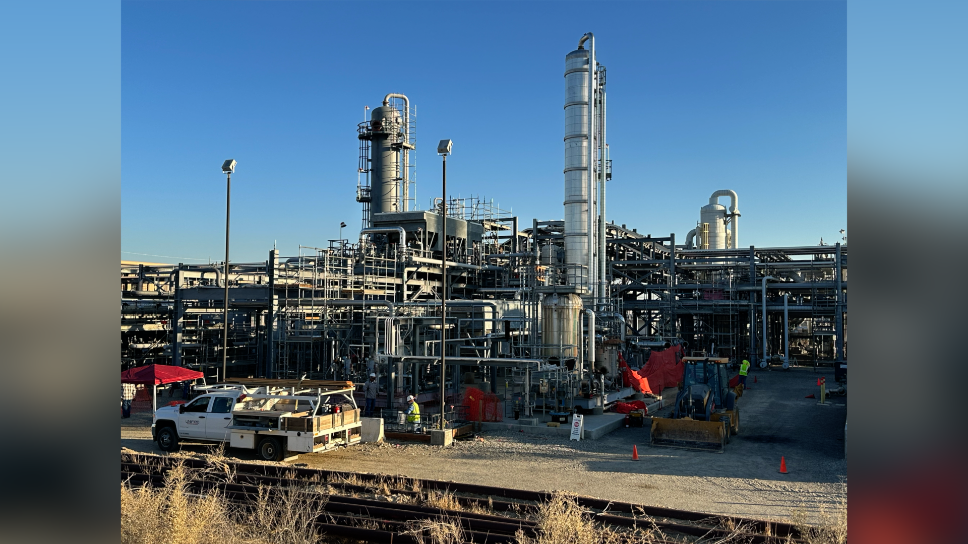 California Resources Corp. breaks ground on state's first carbon capture project 