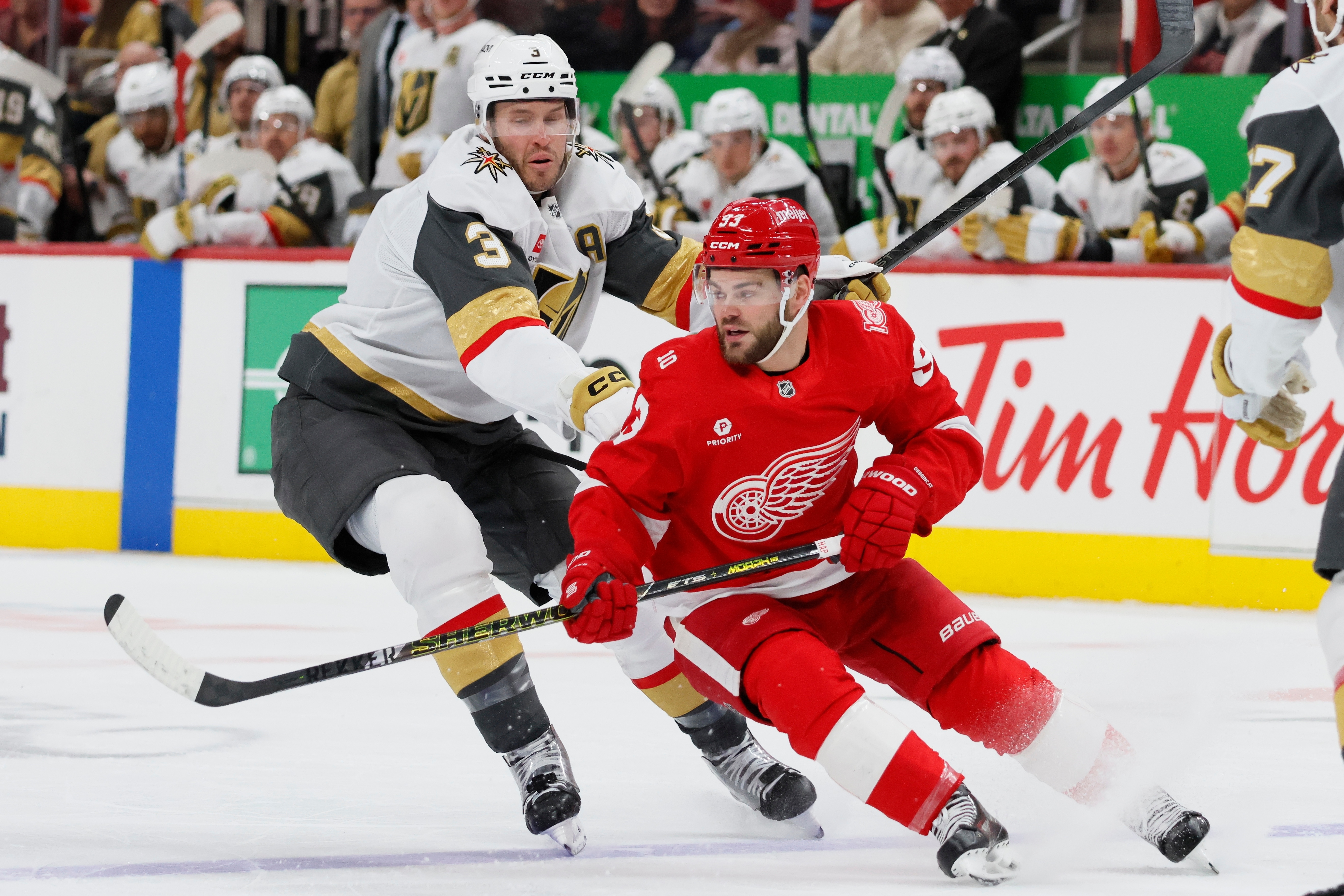 Alex DeBrincat, Brayden McNabb