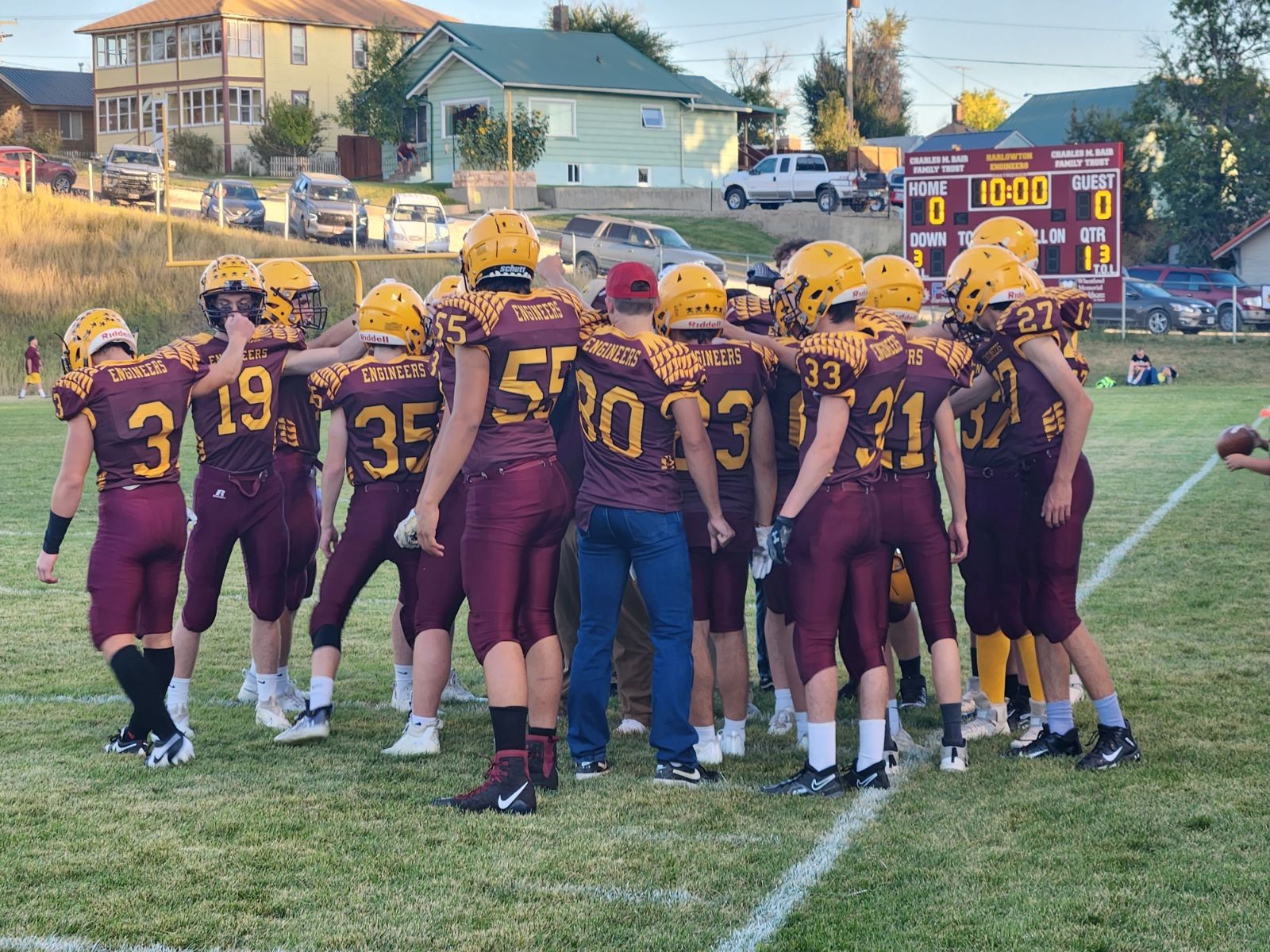 Harlowton football.jpg