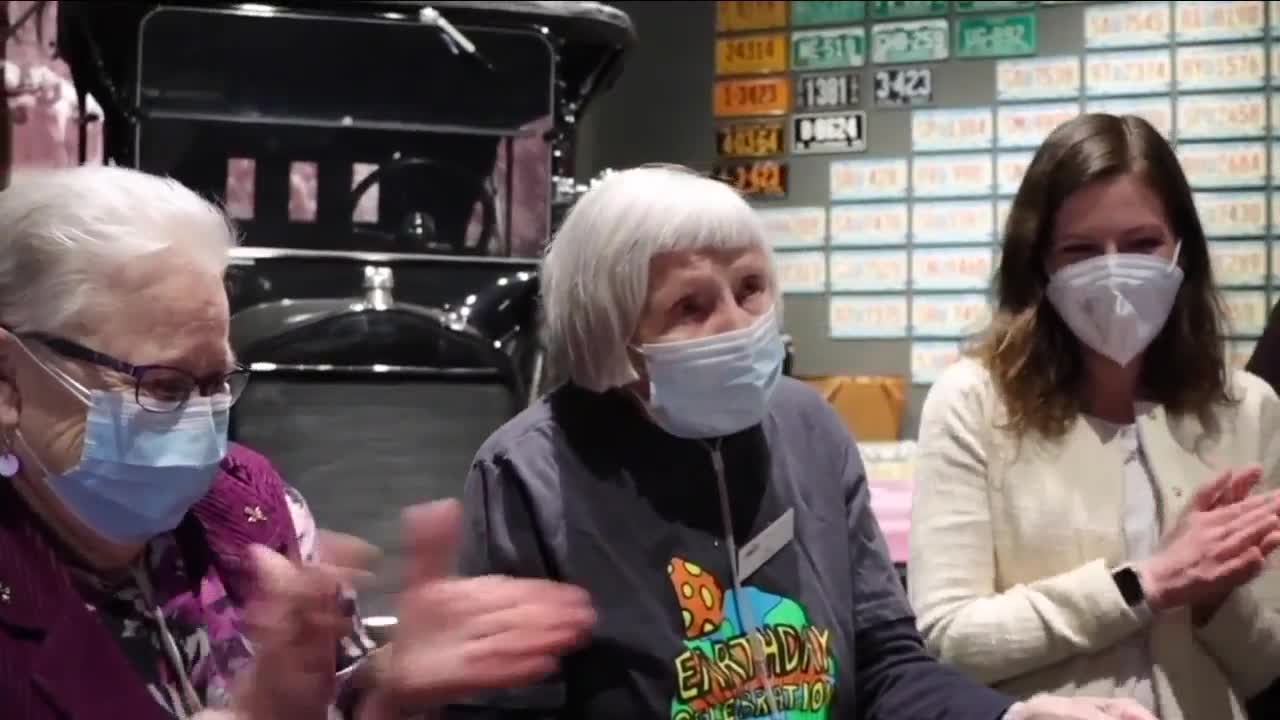 Denver7 Everyday Hero has no plans to stop volunteering even at 95-years-old_Jean Jackson 