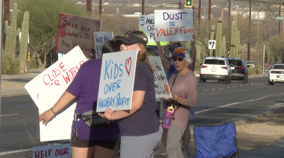 Save the Scenic Santa Ritas voices opposition to Copper World Mine at Sahuarita Town Council Meeting
