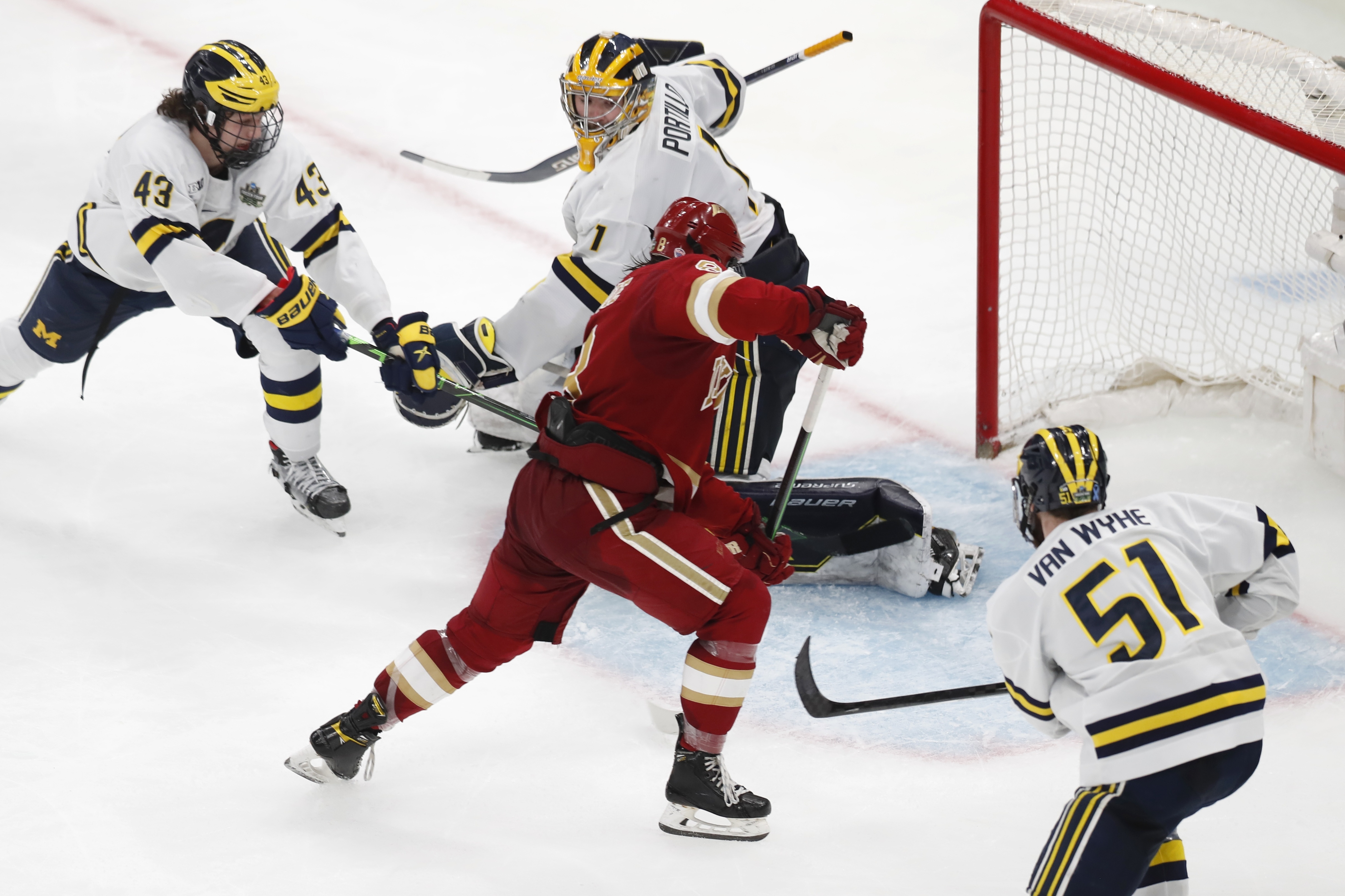 Carter Savoie, Erik Portillo Denver Michigan Hockey