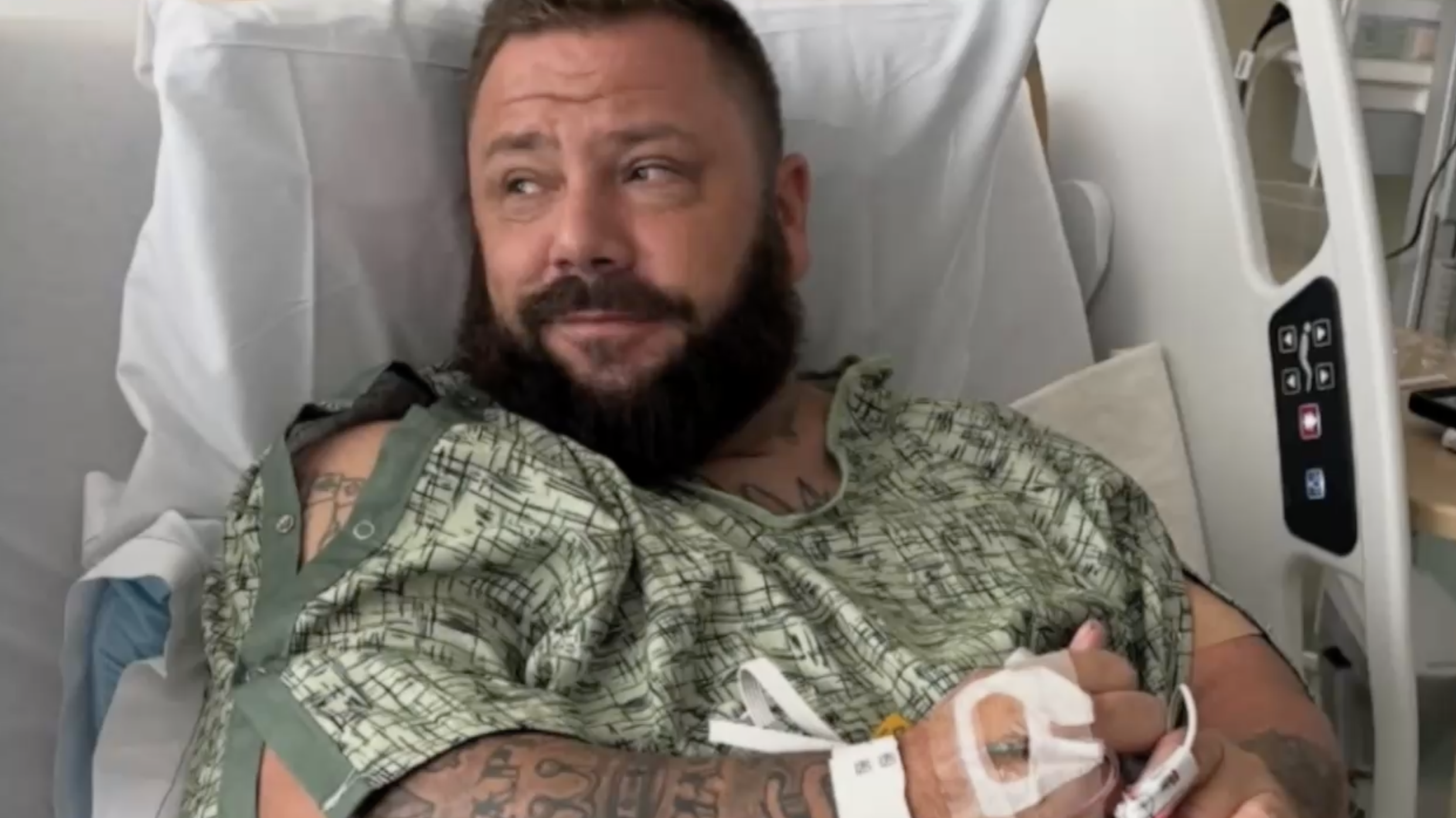 Lakeside father calls young children 'heroes' after they help save his life during road rage attack