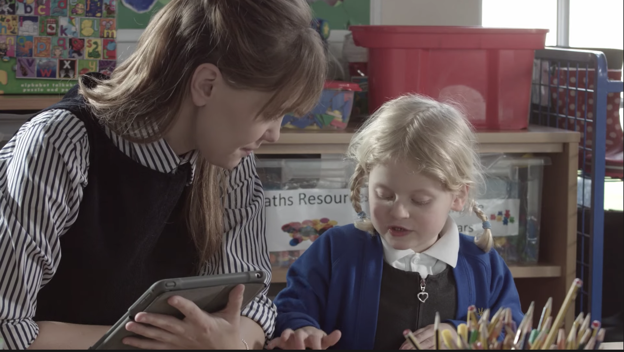 U.K. primary students don't wear masks