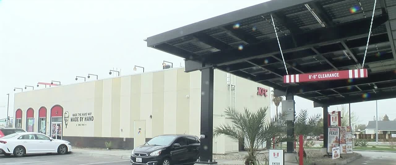 Kentucky Fried Chicken (KFC) in Northwest Bakersfield