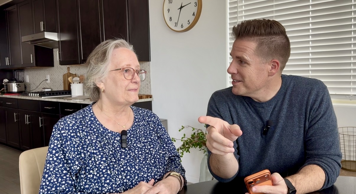 Cyndee Spindle with Fetch App.jpeg