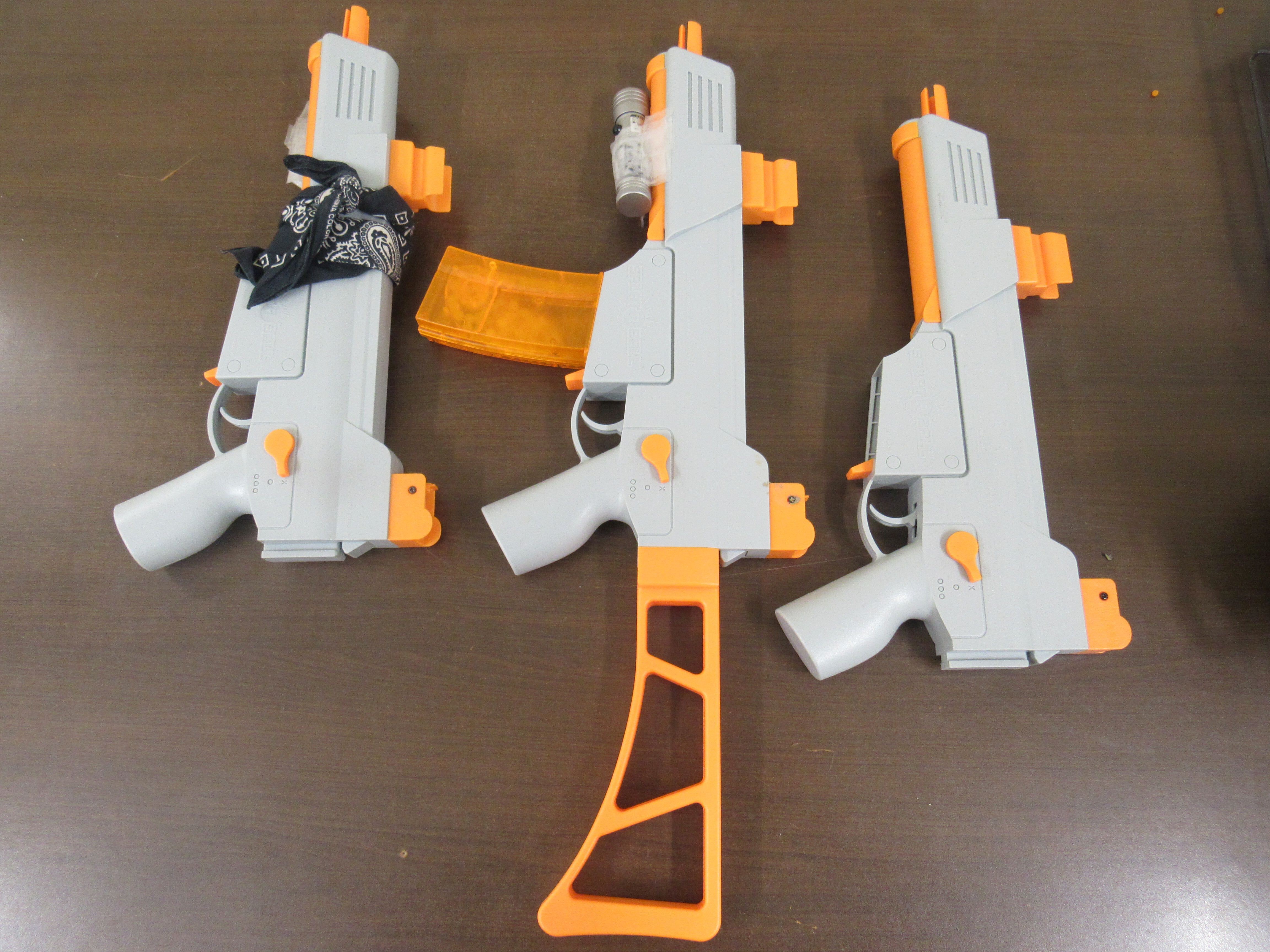 Water guns.jpg