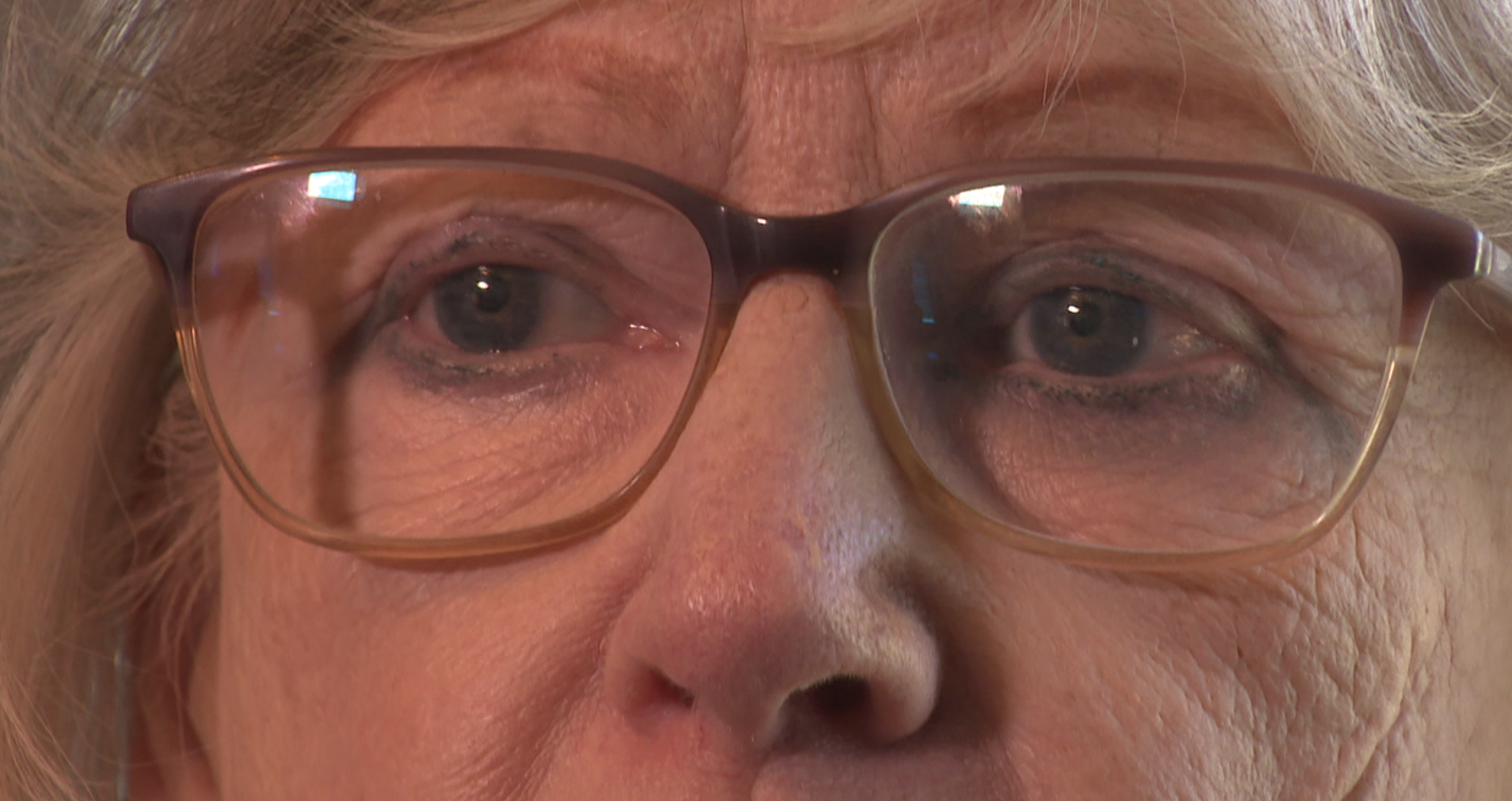 Woman says JCPenney Optical suddenly closing has caused her one headache after another.