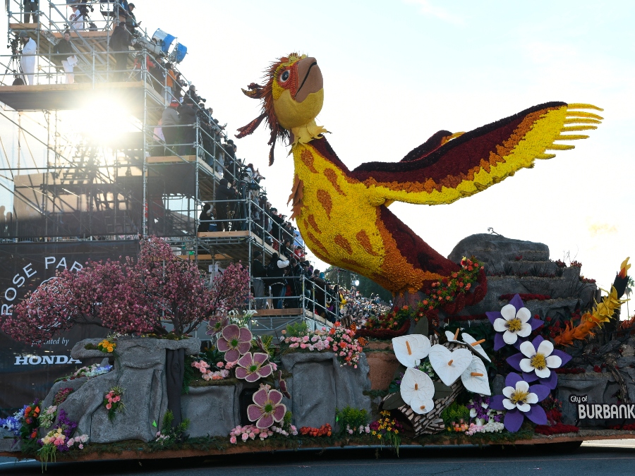 rose_parade_float_apphoto.jpg