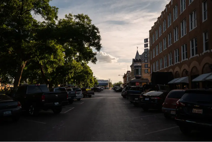 downtown uvalde.PNG