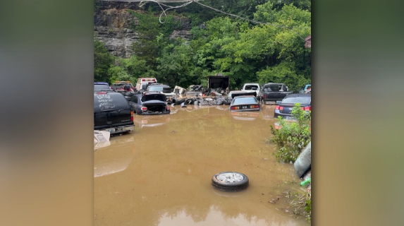 Estes Auto Parts & Towing