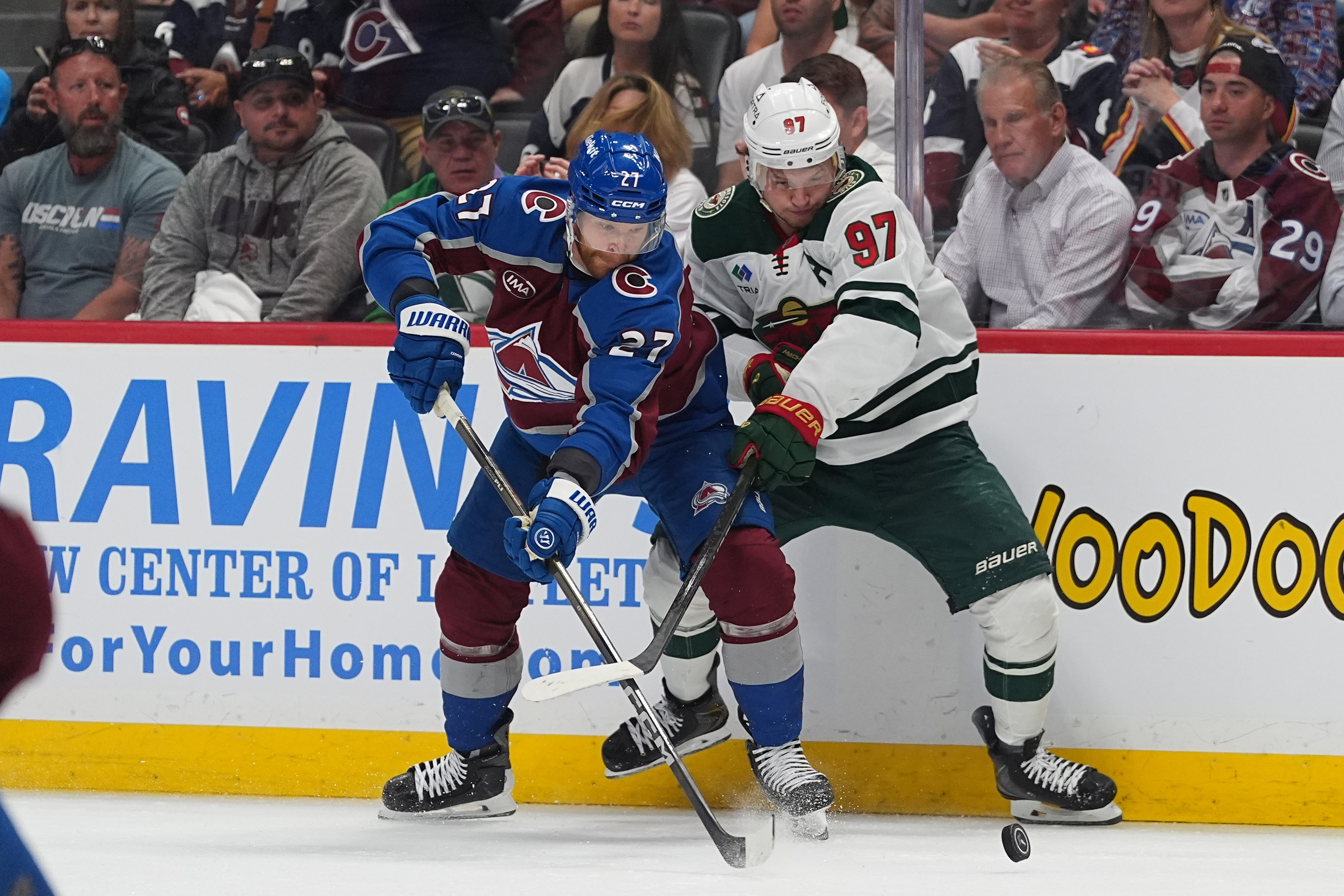 Wild Avalanche Hockey