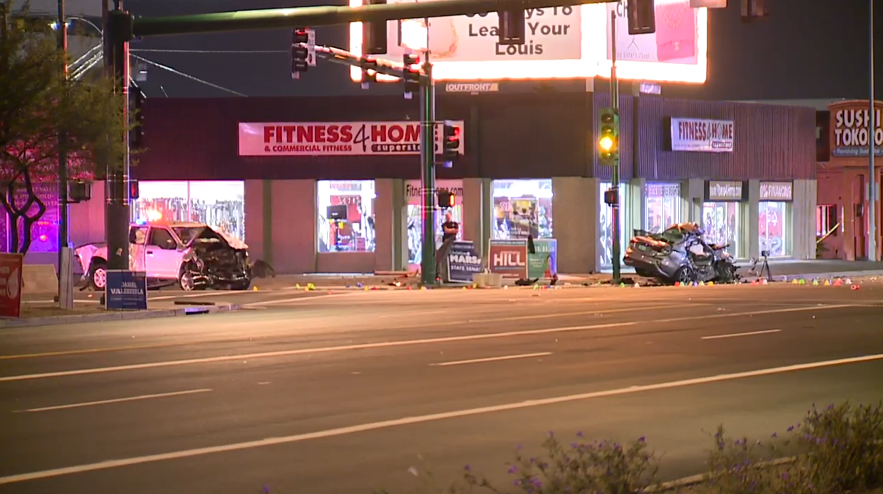 09-21 16th Street and Camelback crash