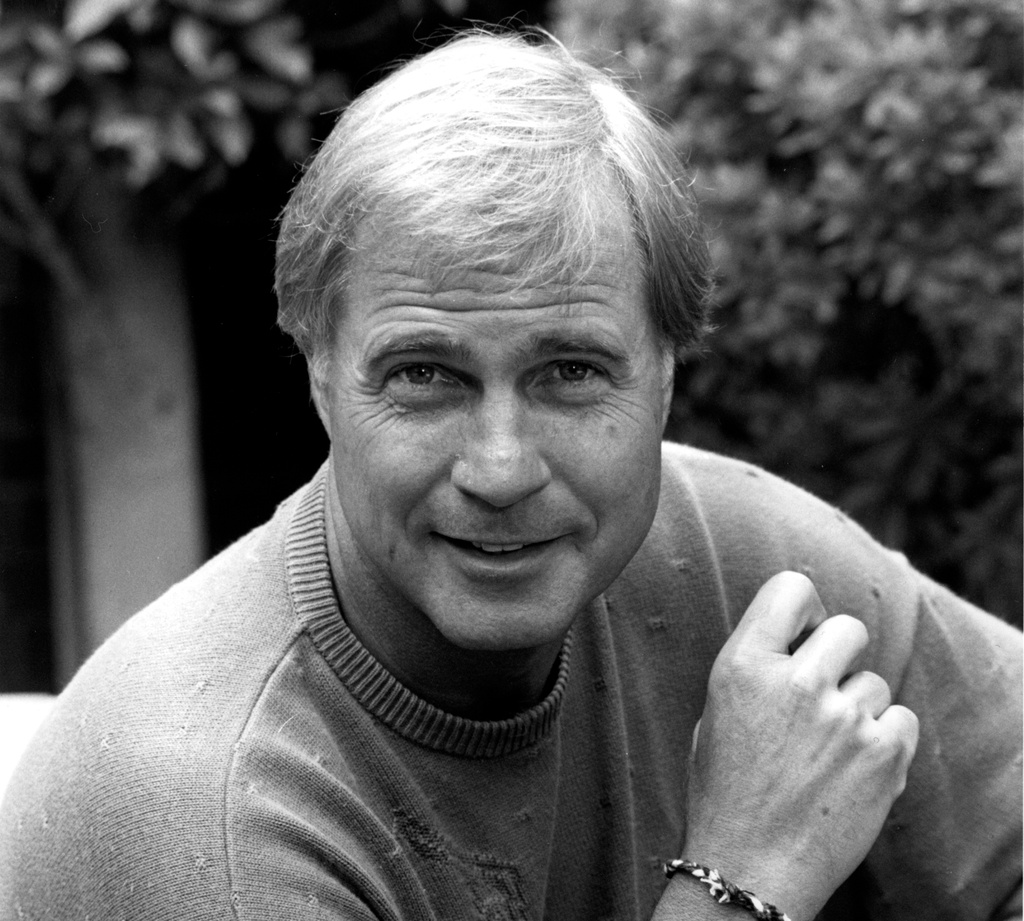Actor Gil Gerard poses in Los Angeles, Ca. on July 16, 1990. 