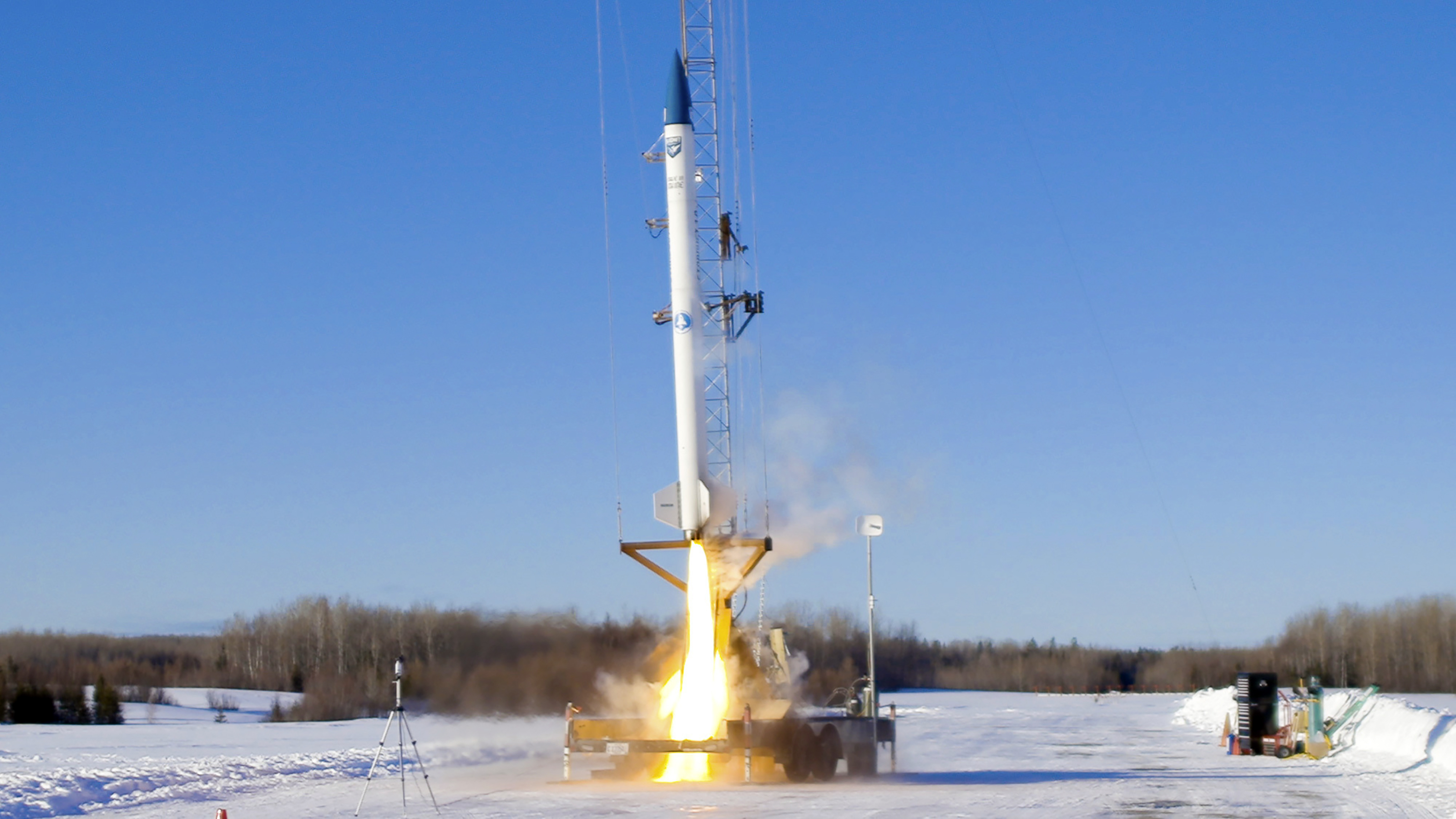 CORRECTION Rocket Launch-Maine