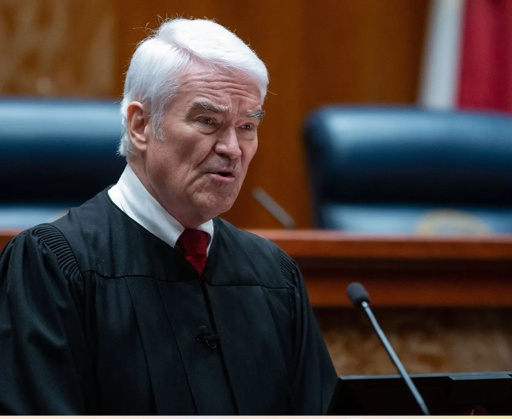 Chief Justice Nathan Hecht delivers his State of the Judiciary speech at the Texas Supreme Court in Austin on April 5, 2023.png