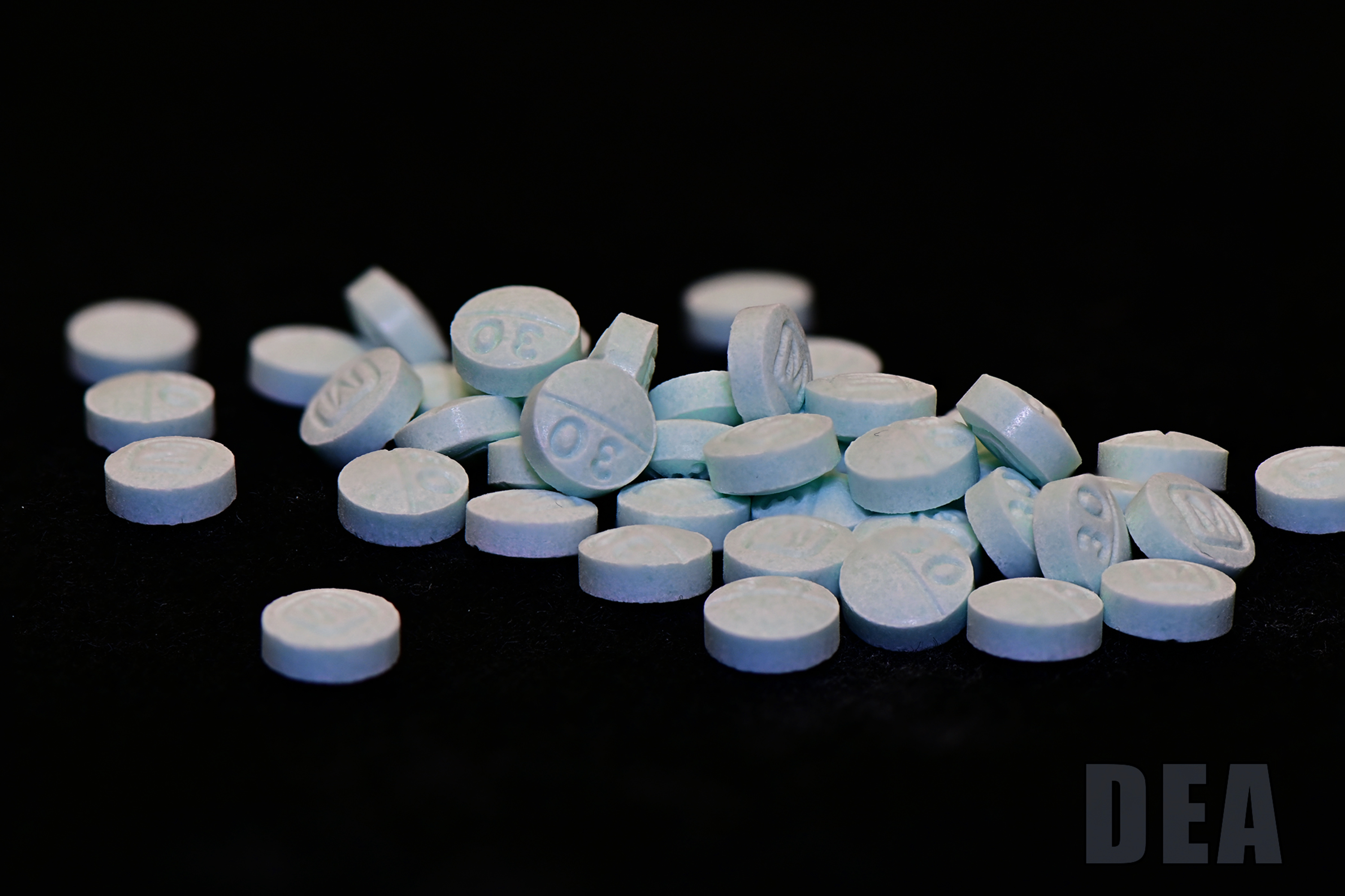 Fentanyl_Oxy_M30_2.jpg