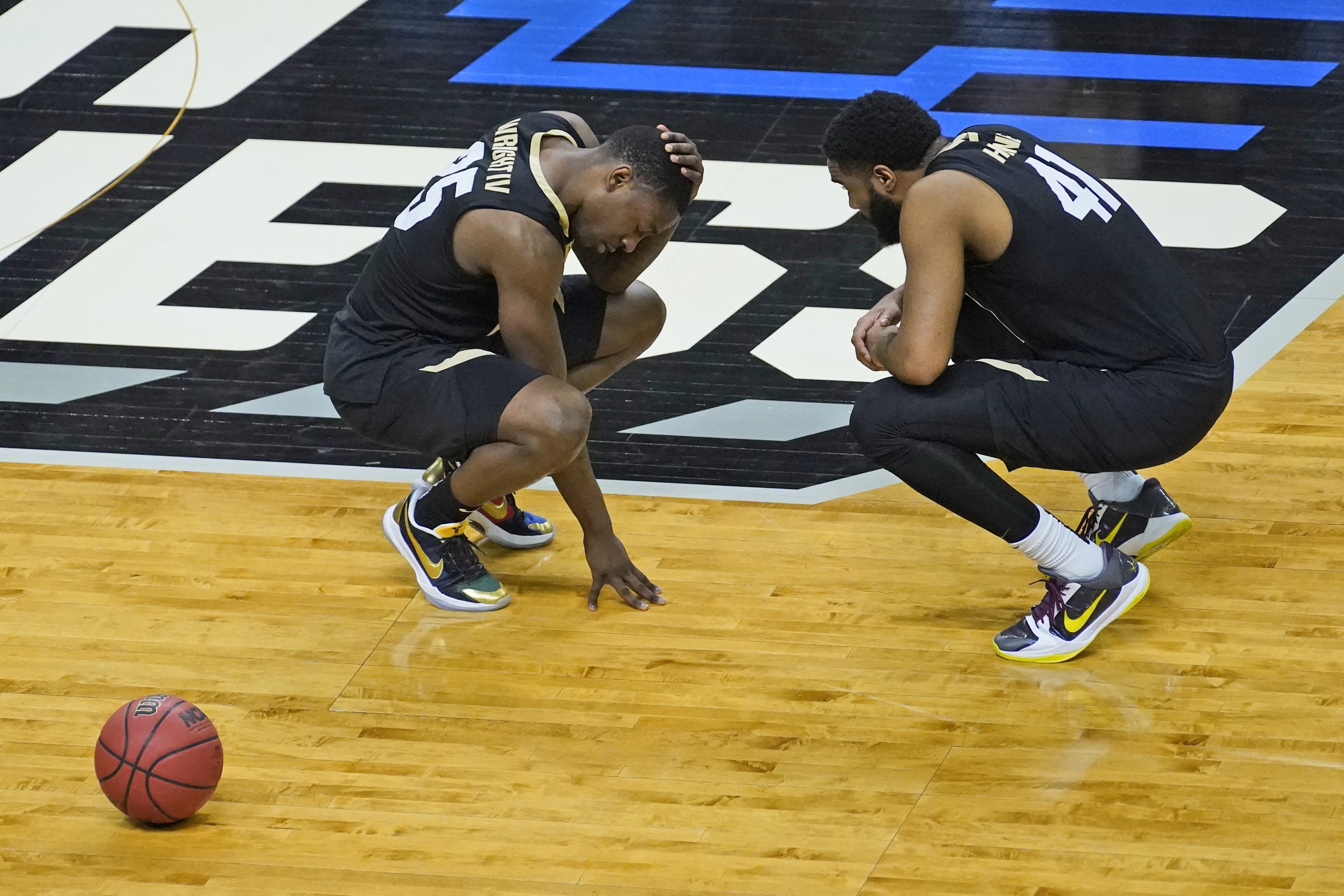 Florida State beats Colorado, reaches 3rd straight Sweet 16