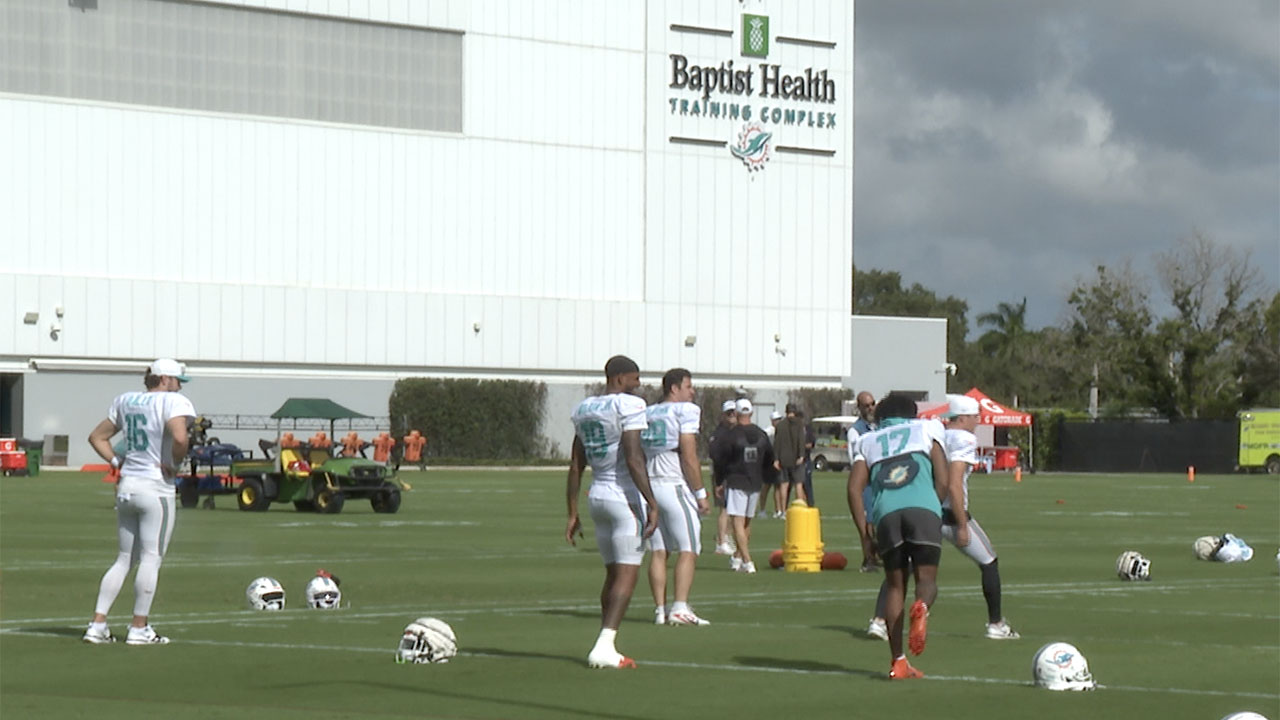 Miami Dolphins practice on Nov. 26, 2026.