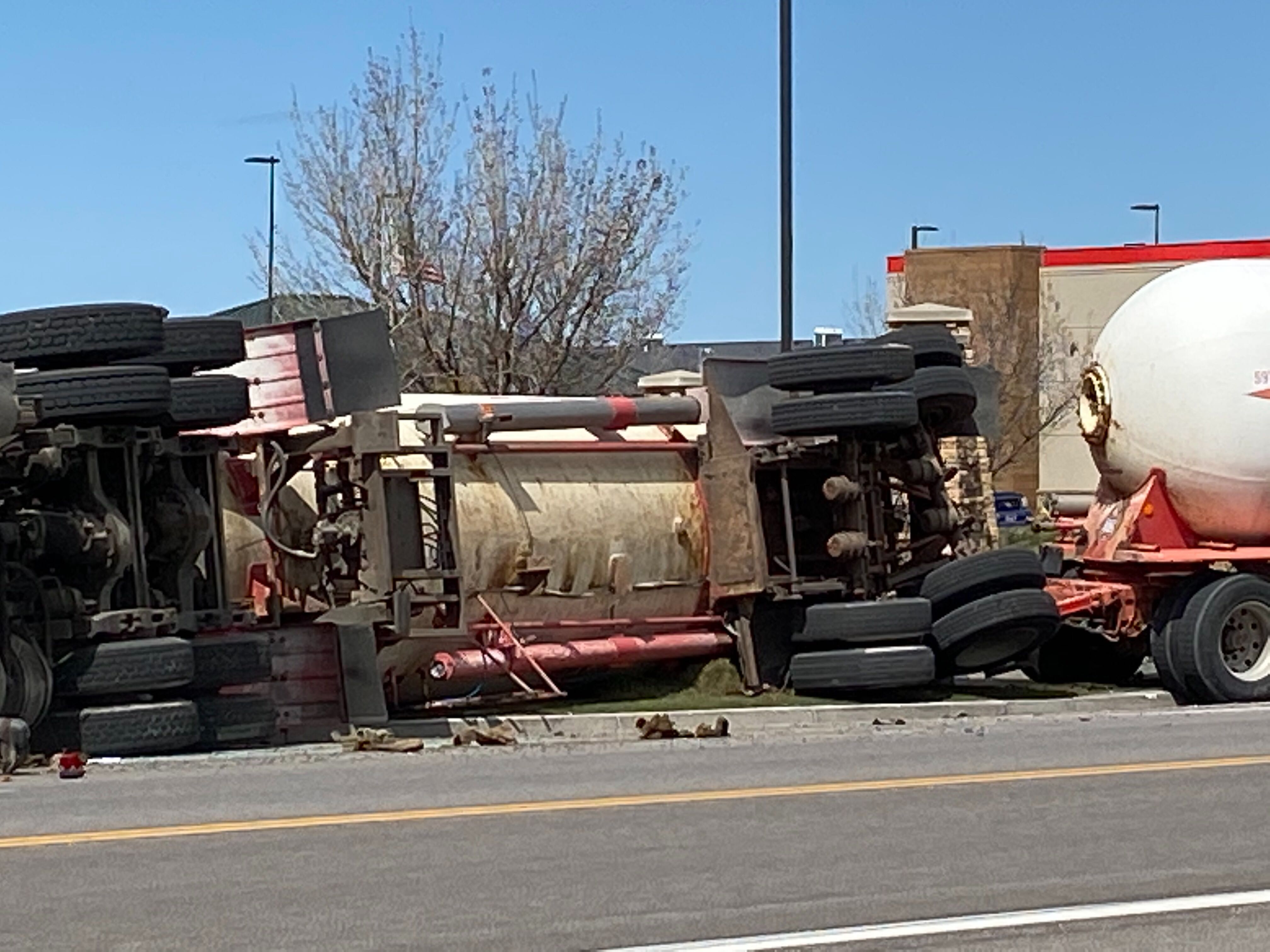 Redwood Rd. Propane Tanker Crash 1