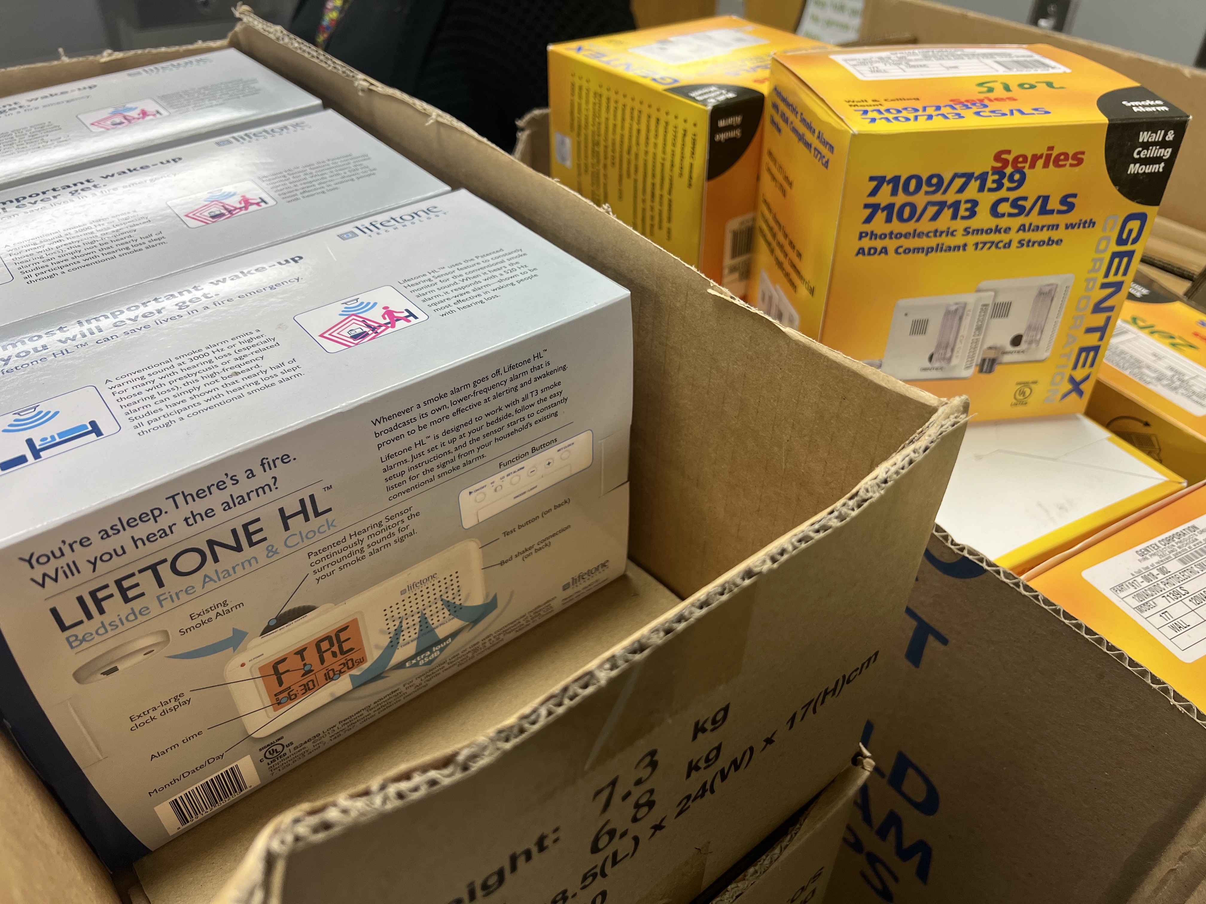 deaf and hard of hearing families receive special smoke detectors