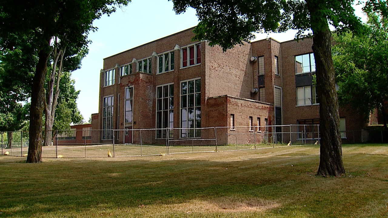 Hilltop school .jpg