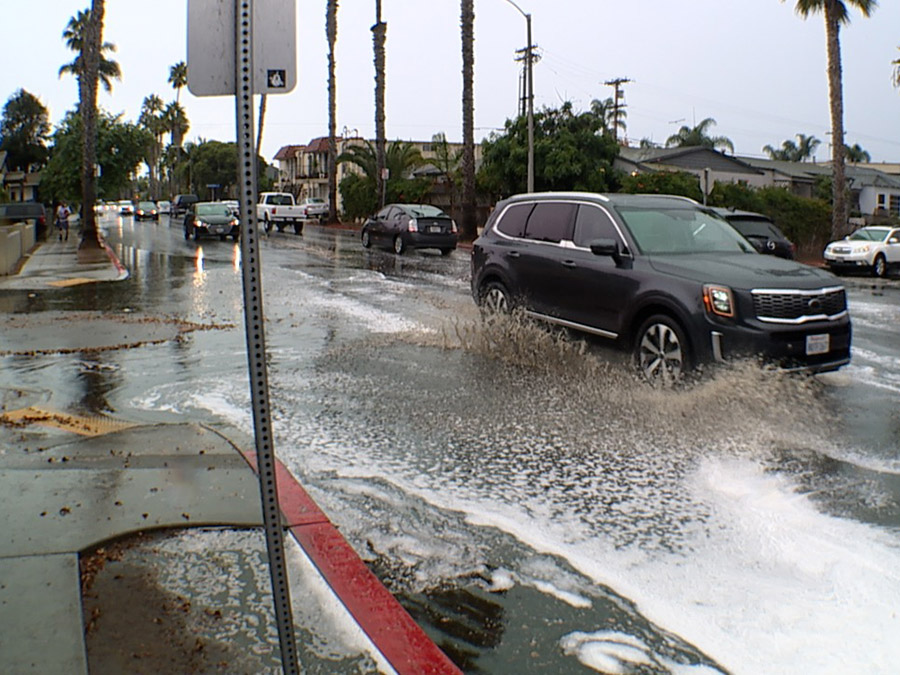 ocean_beach_ob_rain_090922.jpg