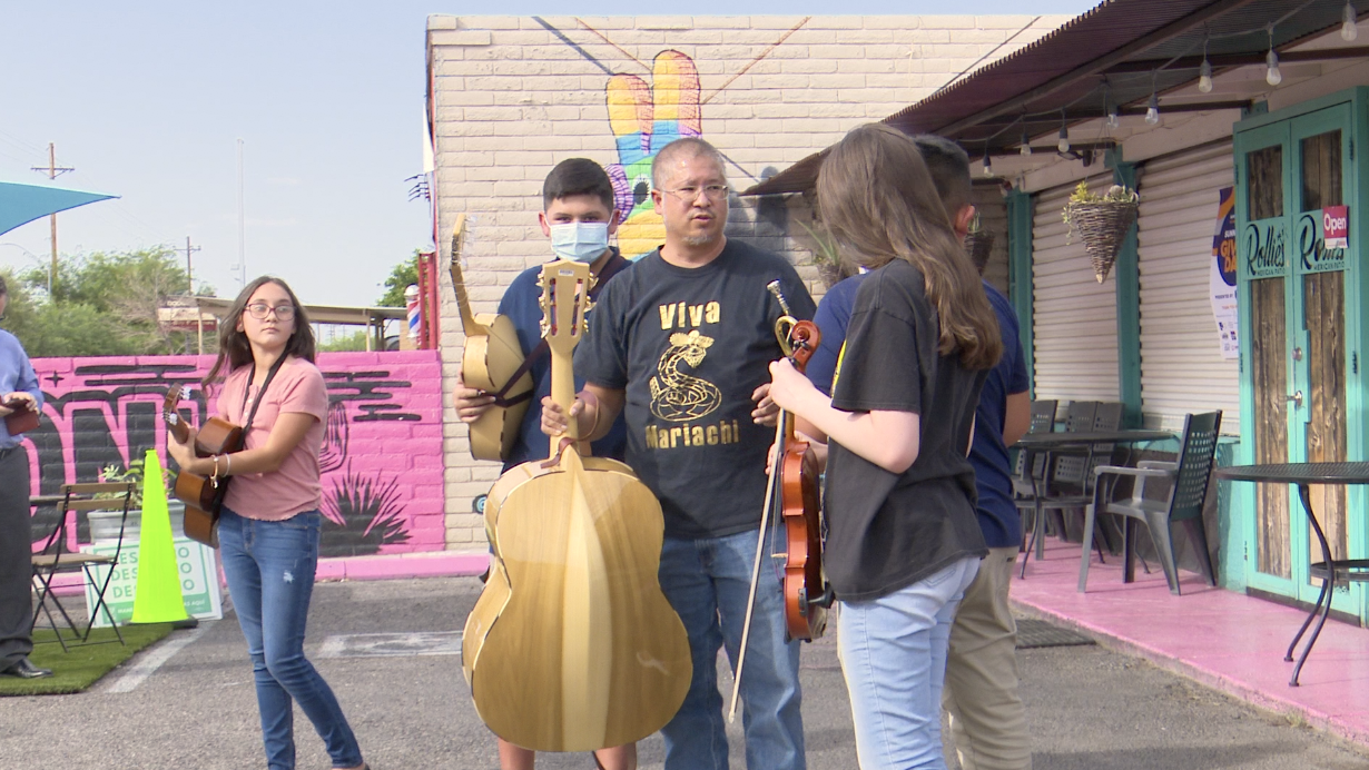 Sunnyside Foundation hosts block party to raise funds for community.png
