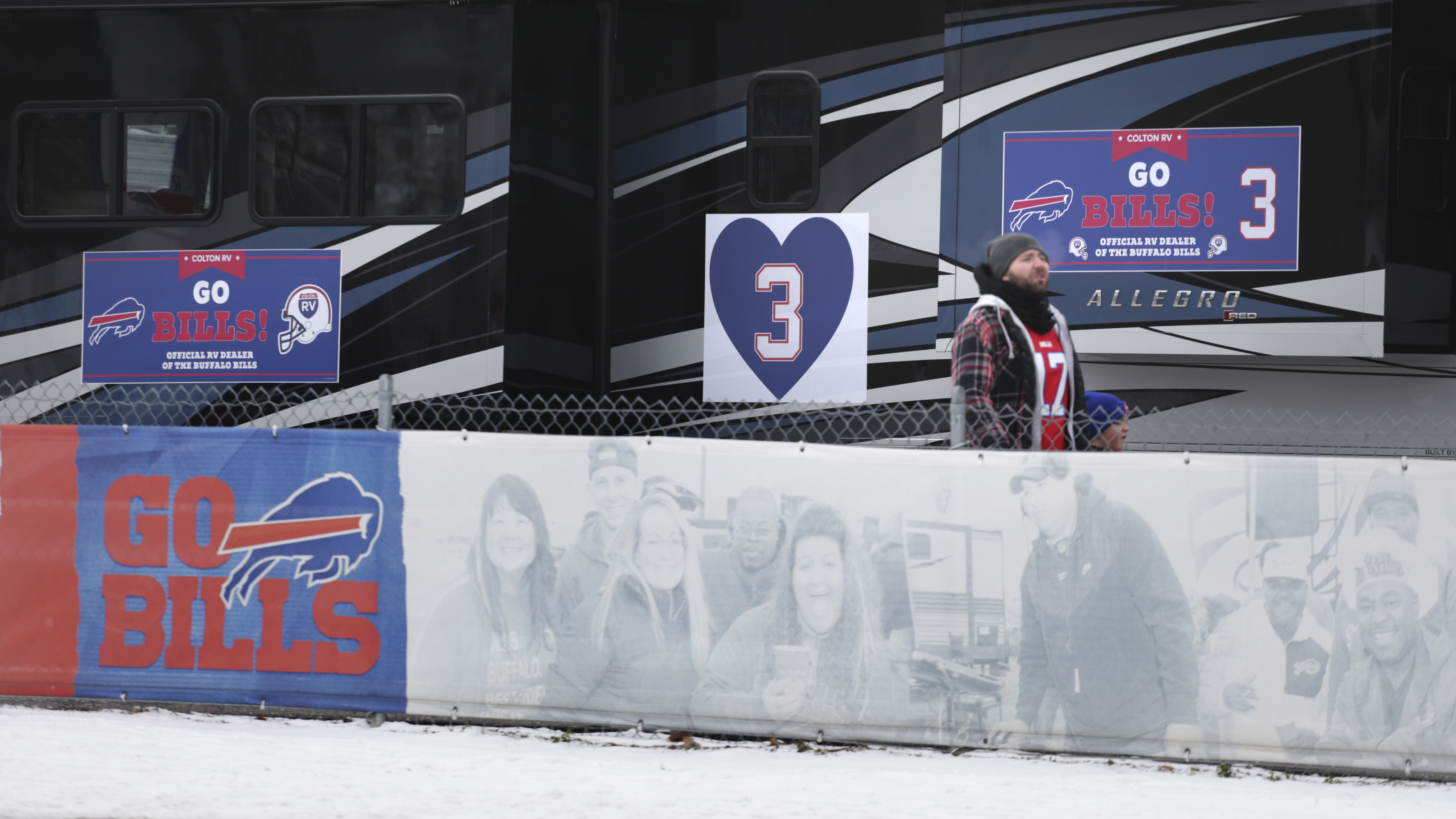 Dolphins Bills Football