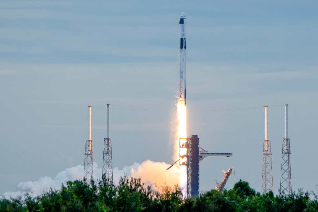 A SpaceX Falcon 9 rocket with a crew of four launches from pad 40 at the Cape Canaveral Space Force Station in Cape Canaveral, Fla., Thursday, Oct. 1, 2026. 