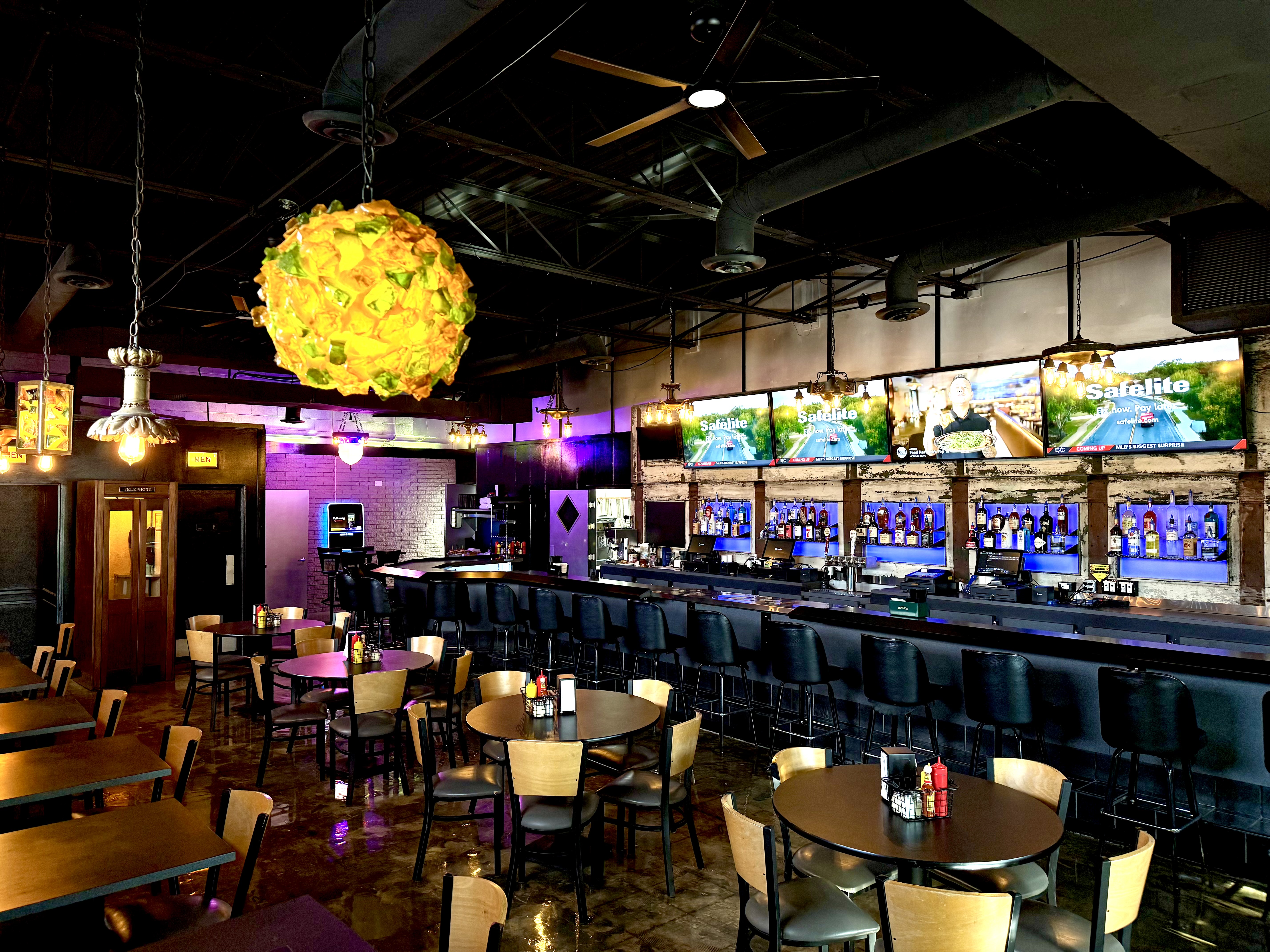 Two Star Bar - 2.jpg