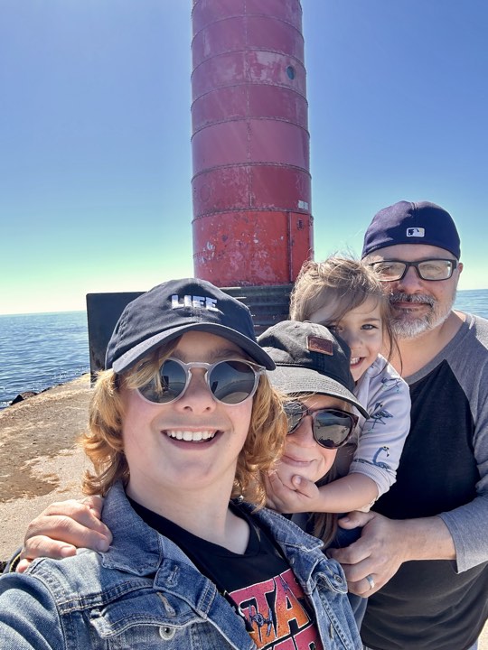 'This just feels like home': Indiana family moves to Milwaukee after falling in love with city during trip
