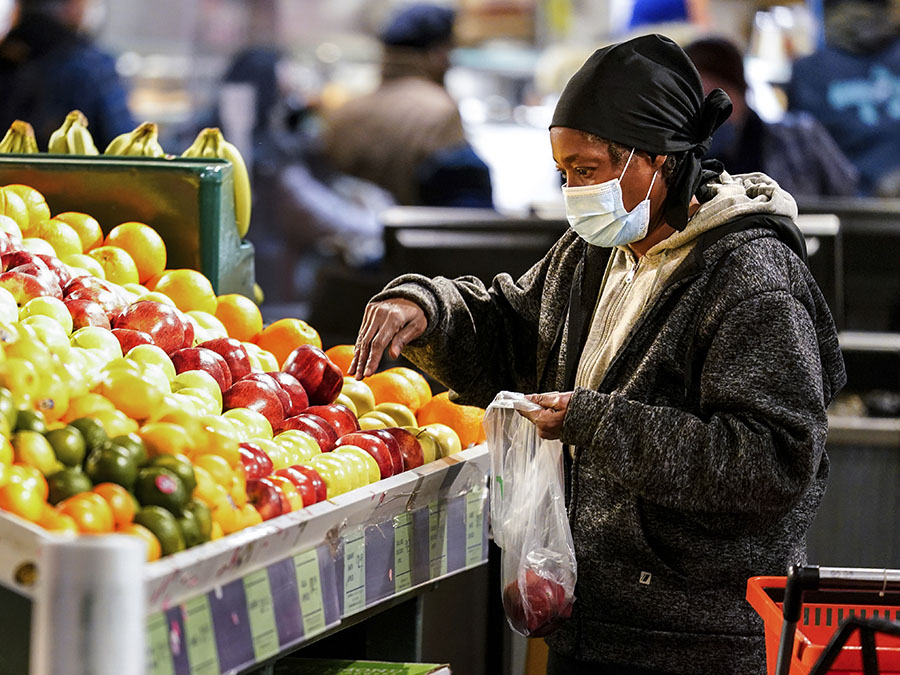 grocery store shopper face mask