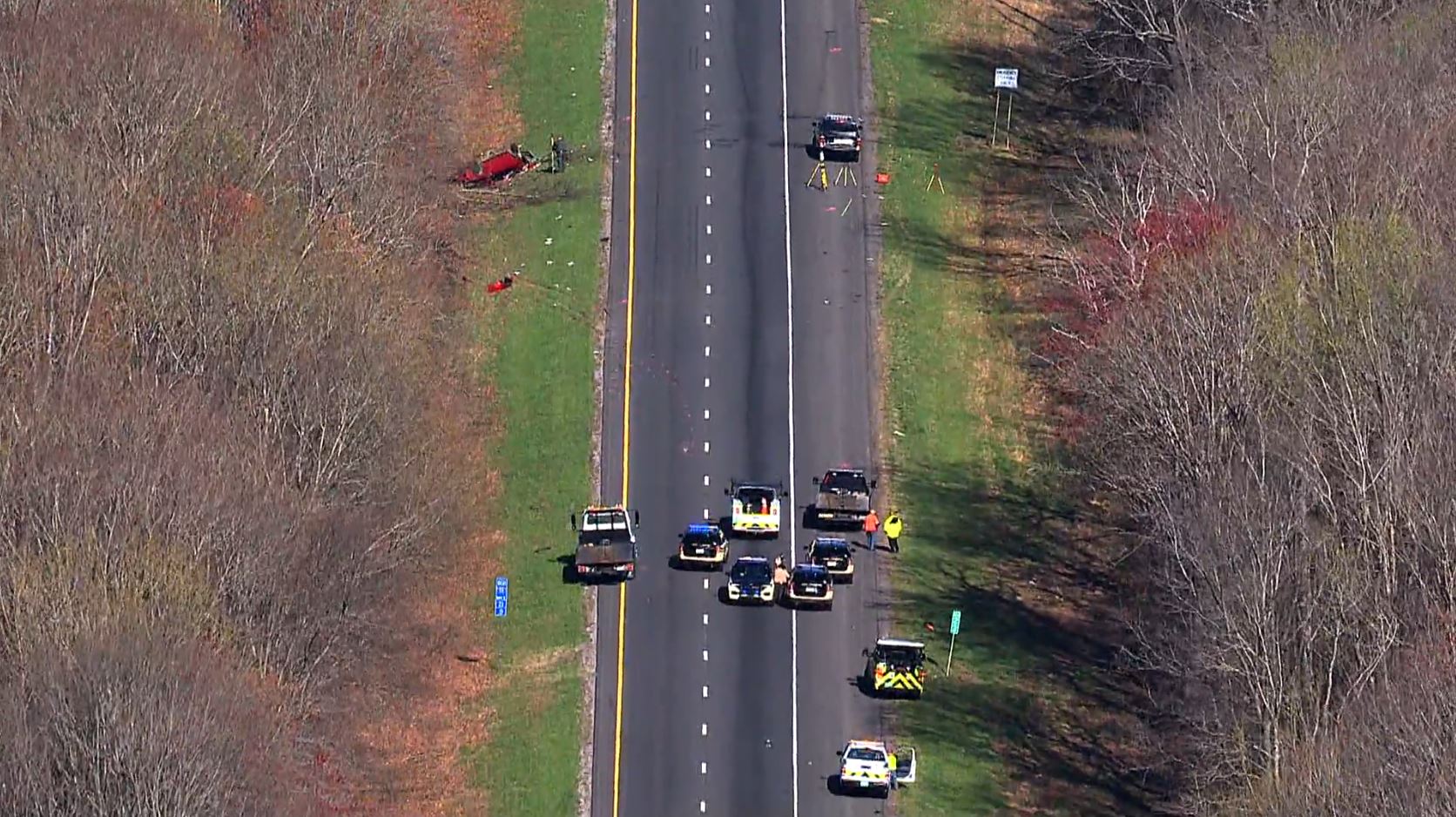 Six killed, two injures in Robertson County crash