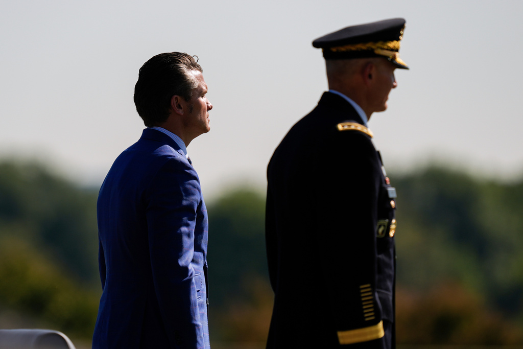 Defense Secretary Pete Hegseth, left, and Army Chief of Staff Gen. Randy George.