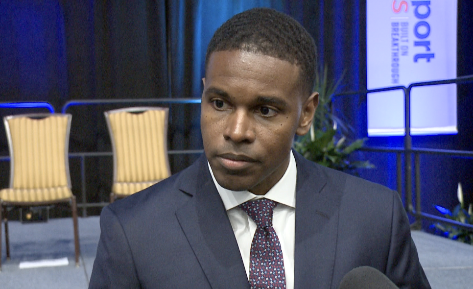 Newport News mayor announces new crime initiative