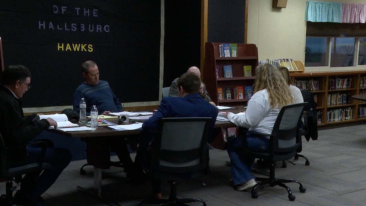Hallsburg School Board 