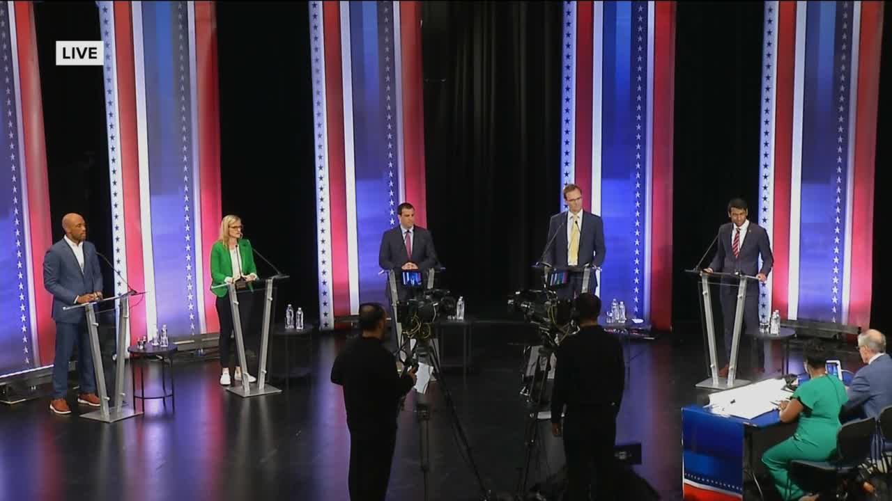 WATCH: Highlights from TMJ4's U.S. Senate Democratic primary debate - Vimarsana News