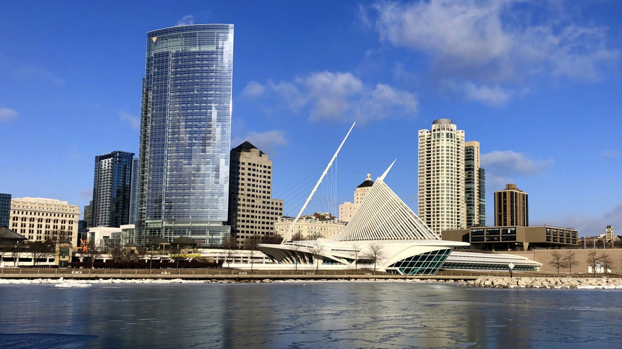 Milwaukee, Wisconsin skyline