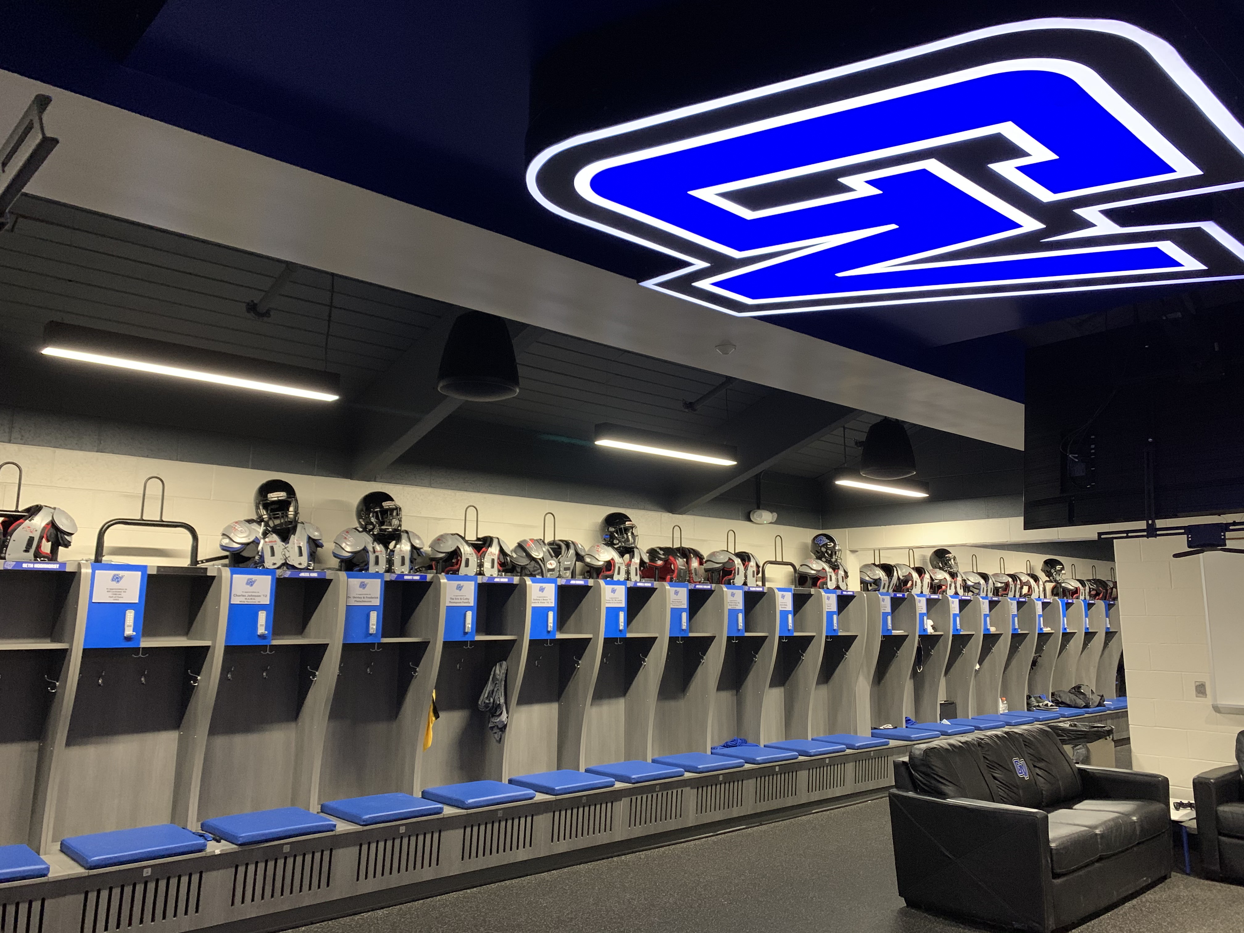 Grand Valley inks 43 recruits in 2021 class
