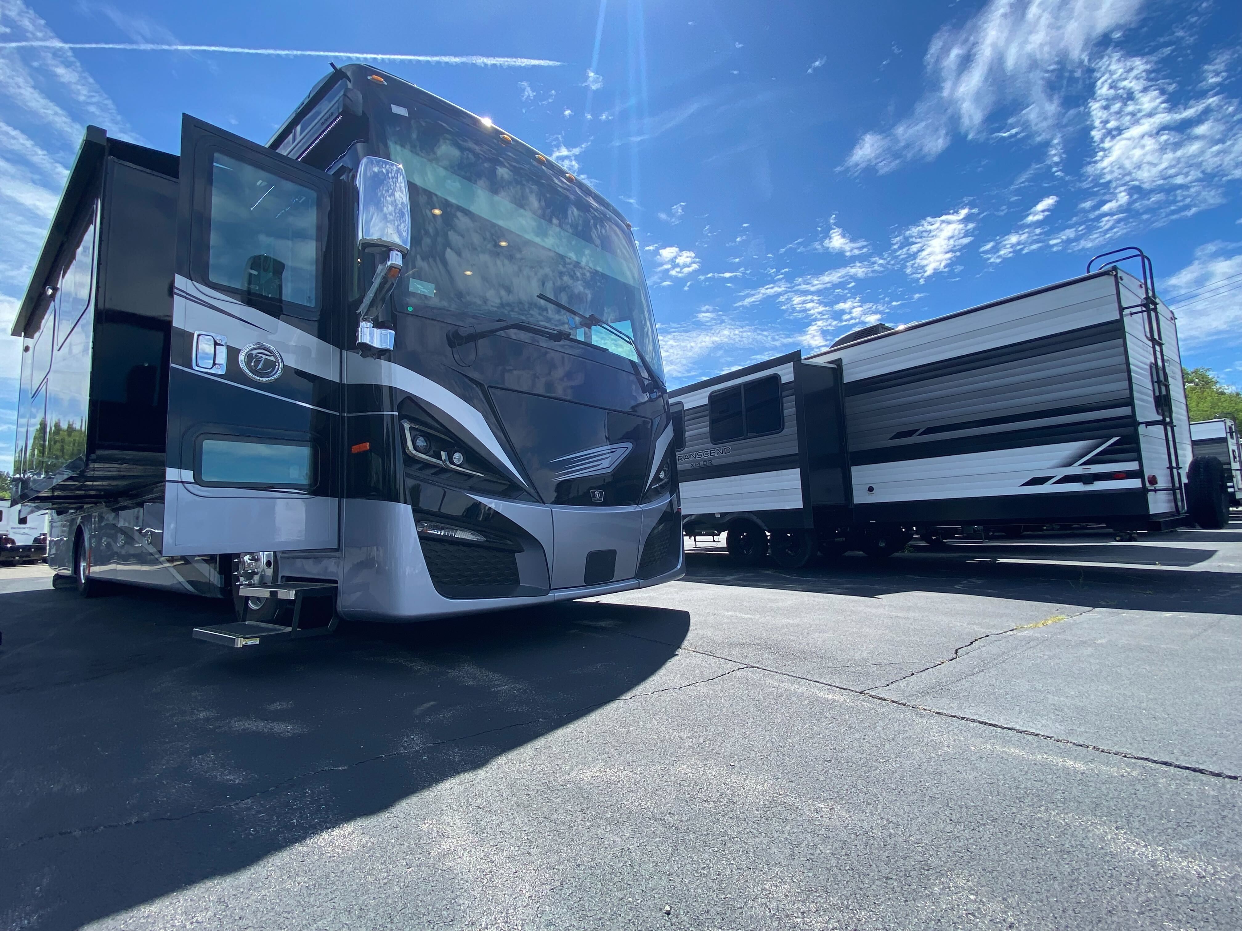 RV sales.jpg