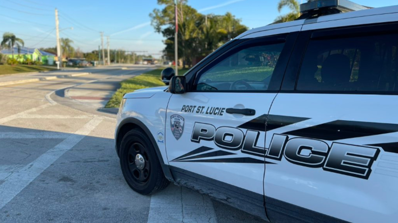 Port St. Lucie police respond to a traffic crash at Southwest Cashmere Boulevard and Southwest Bellevue Avenue on Jan. 18, 2023.jpg