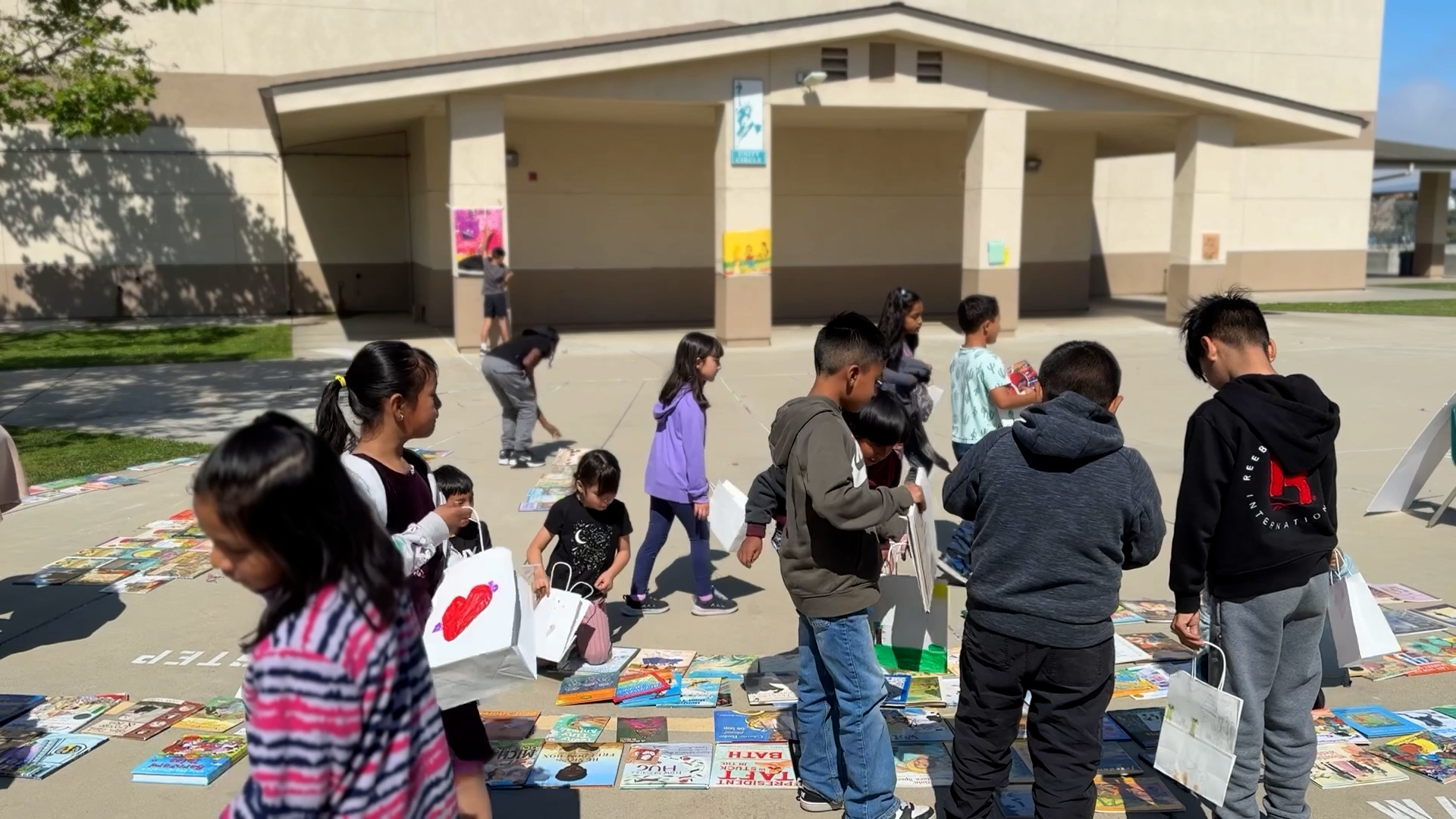 Liberty Elementary Book Fair 
