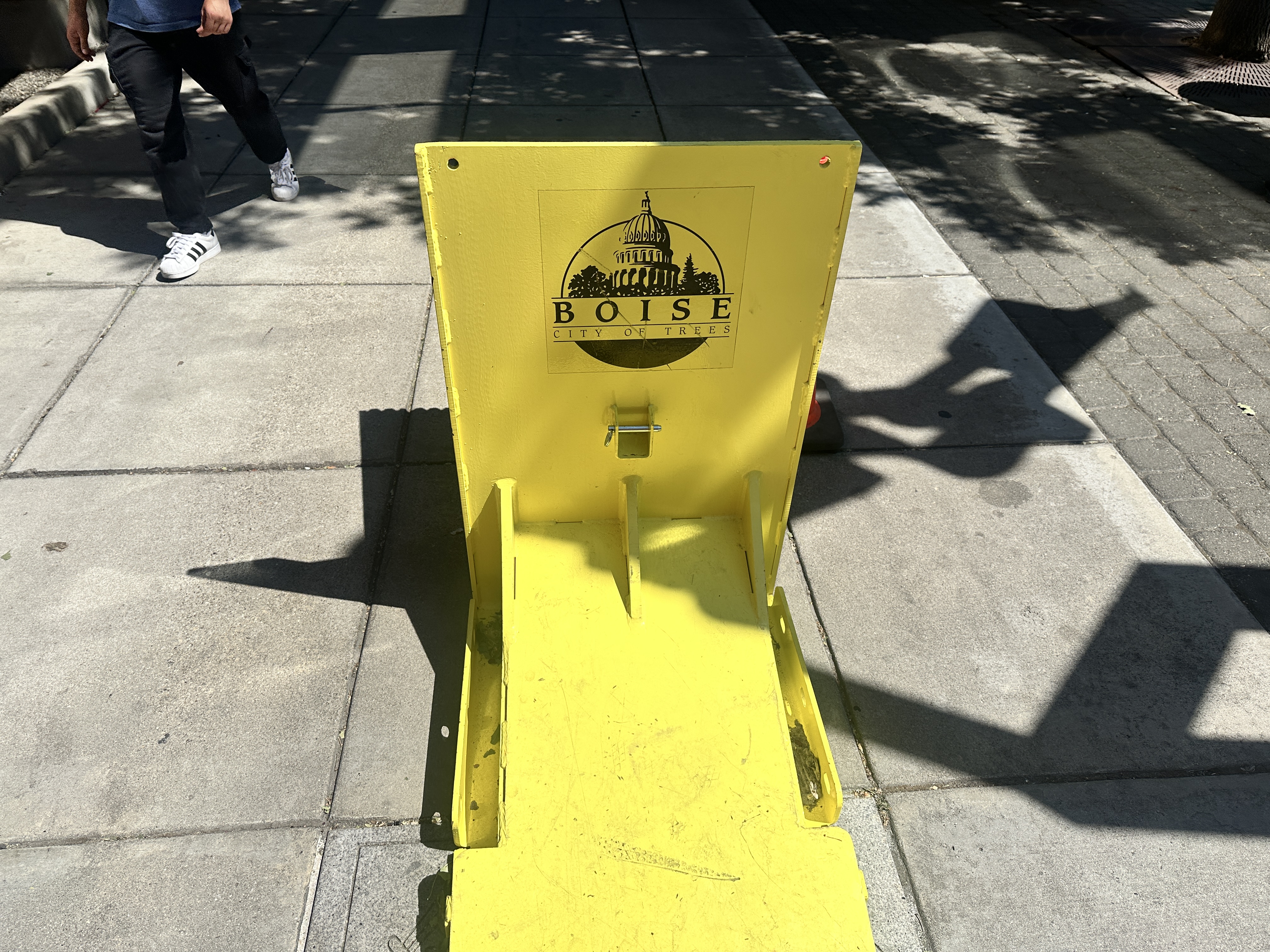 Car stopping safety barrier in use at Jaialdi