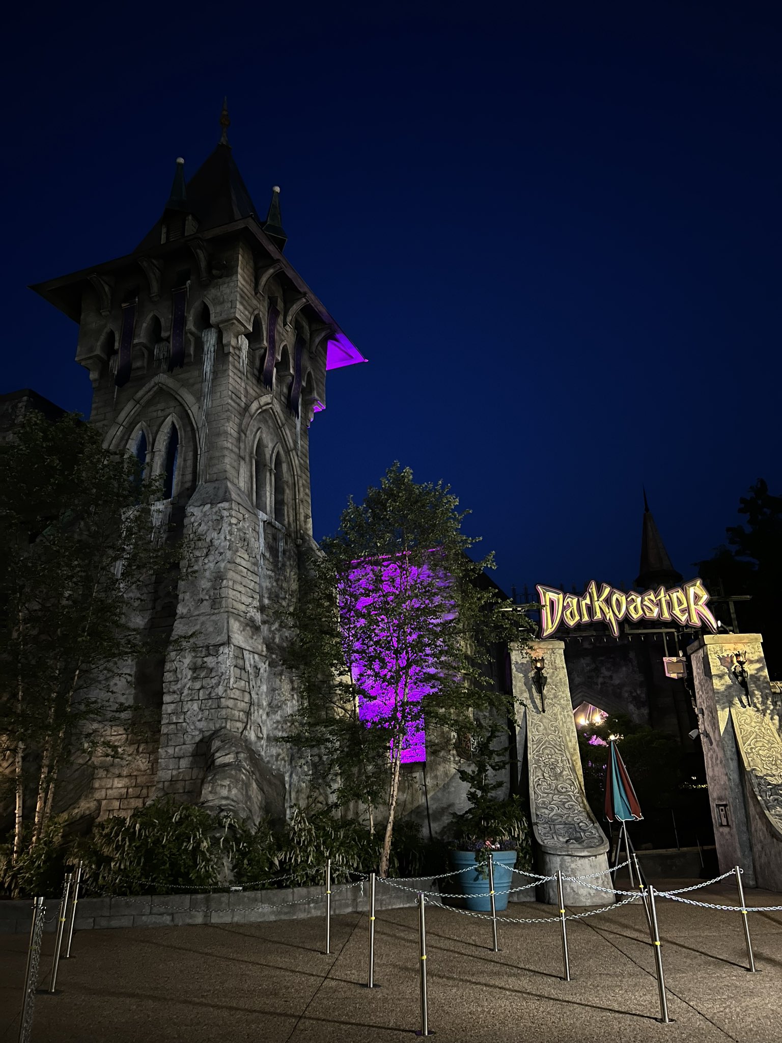 darkoaster