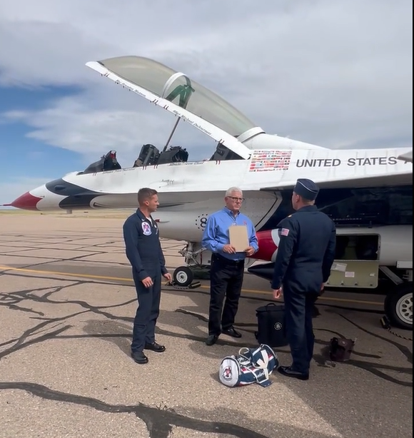 Air Force Thunderbirds Arrive in Pueblo 