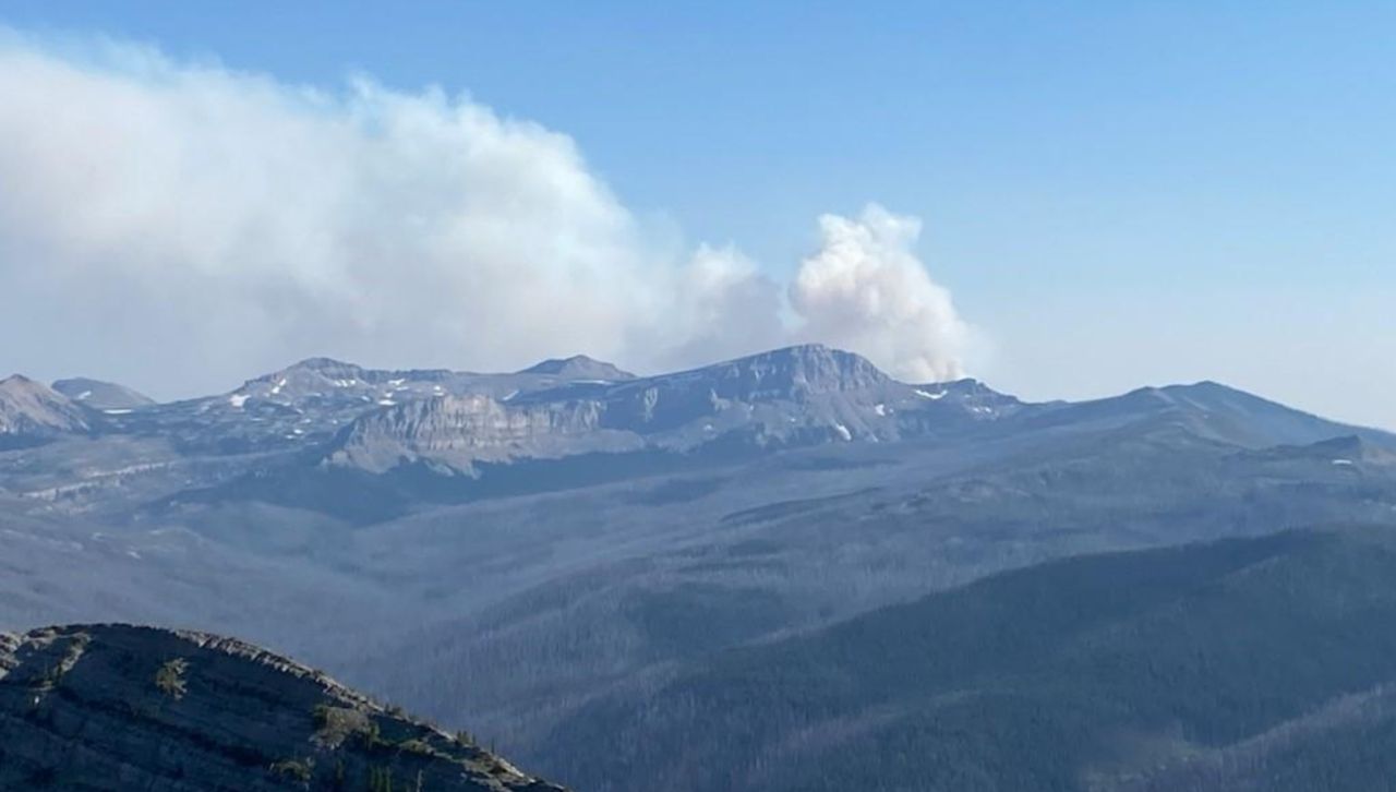 dry cabin fire photo from inciweb