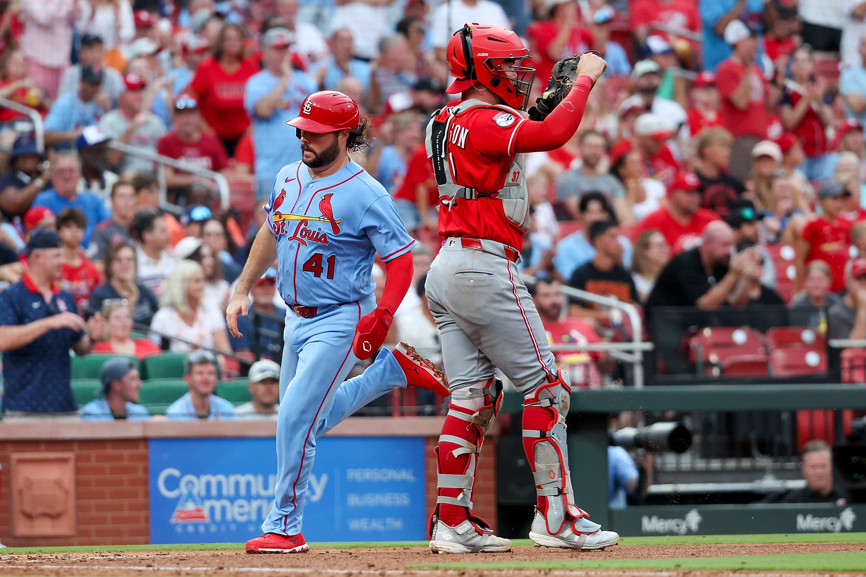 Reds Cardinals