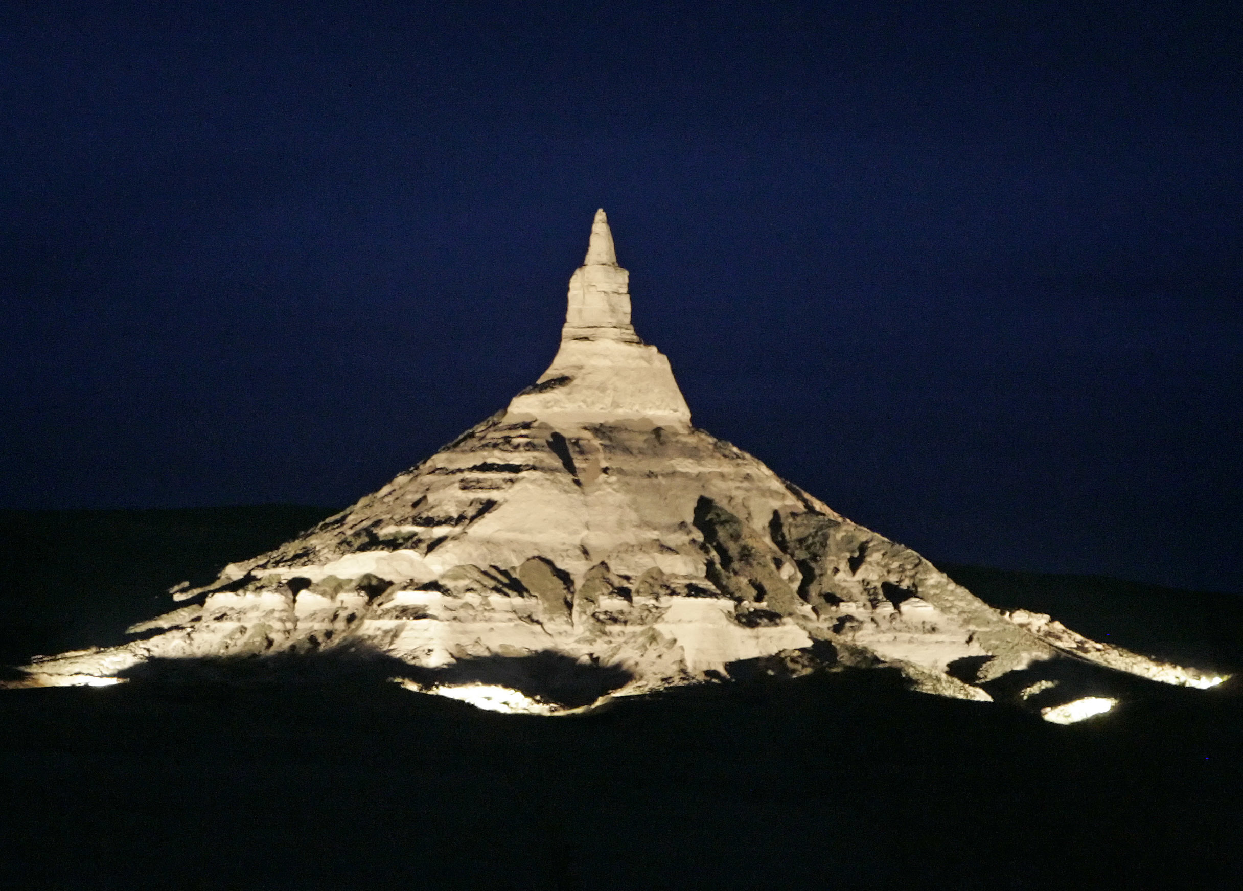 Chimney Rock Land